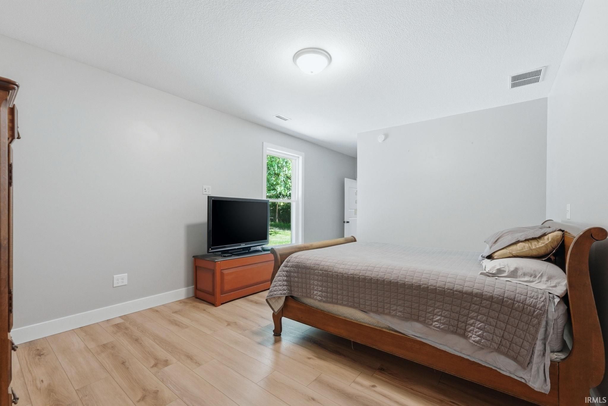 Image of 6441 N 750 East Road