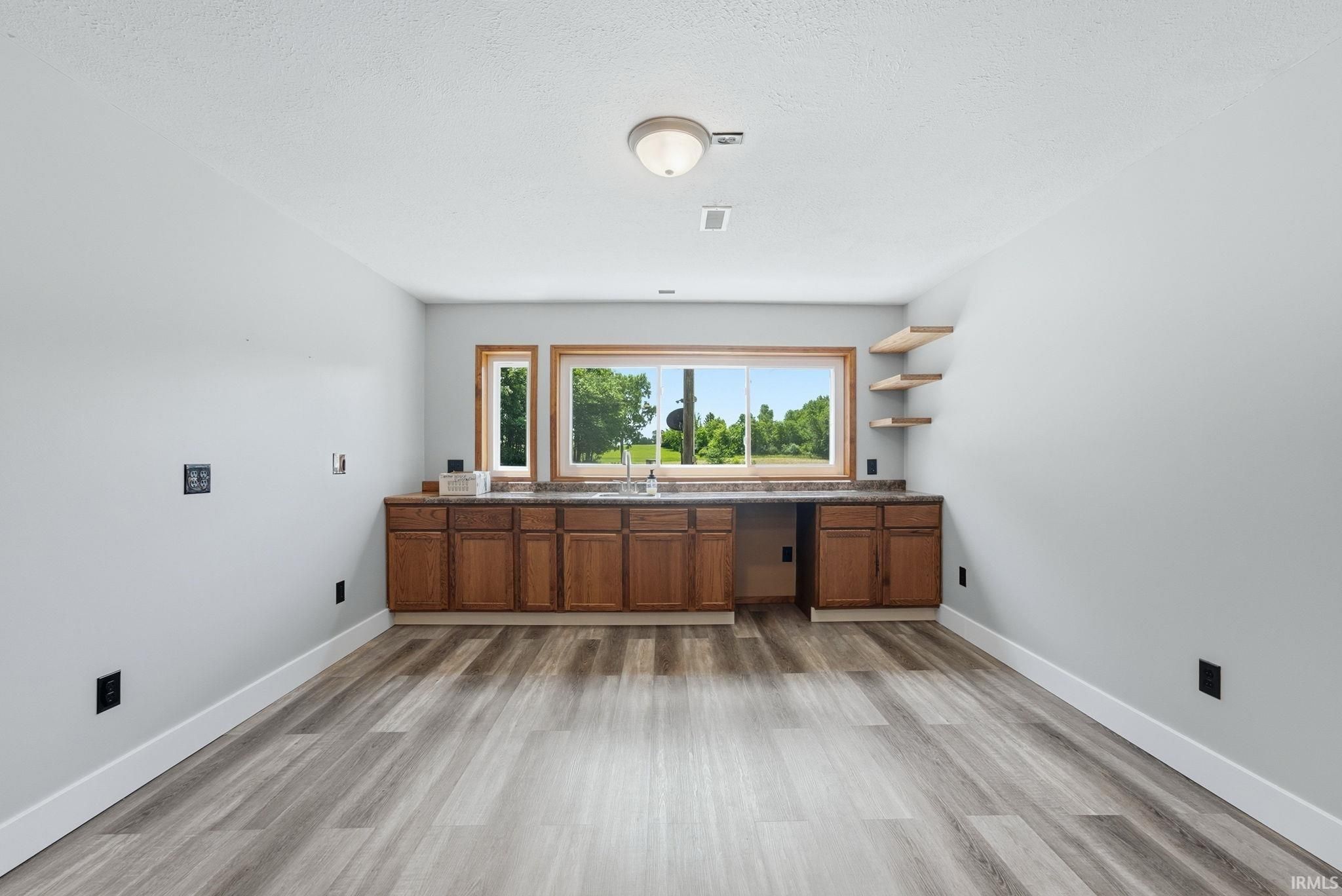 Image of 6441 N 750 East Road