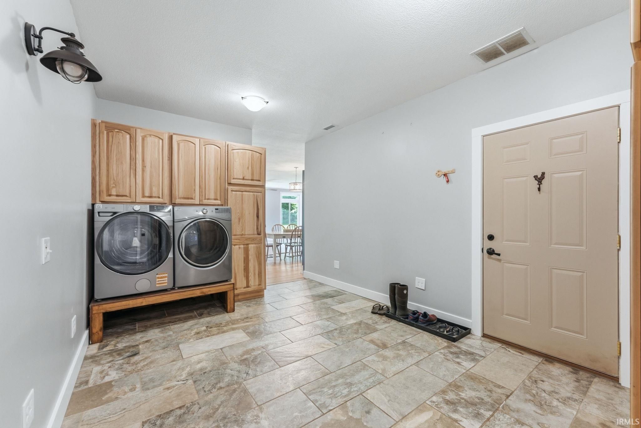 Image of 6441 N 750 East Road