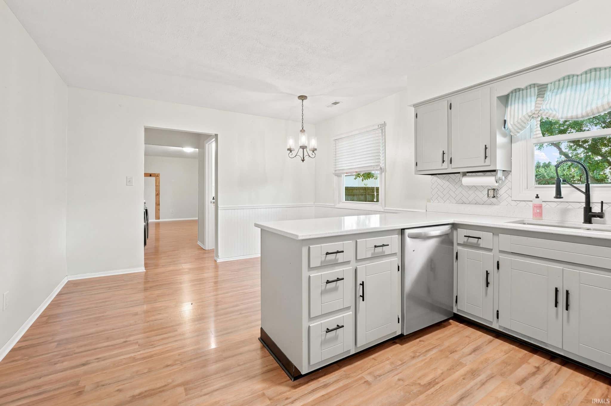 Image of 6011 Oregon Drive