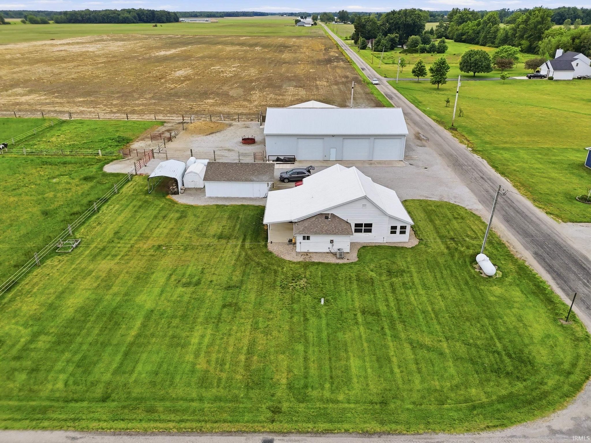 Image of 8019 S 900 W Road
