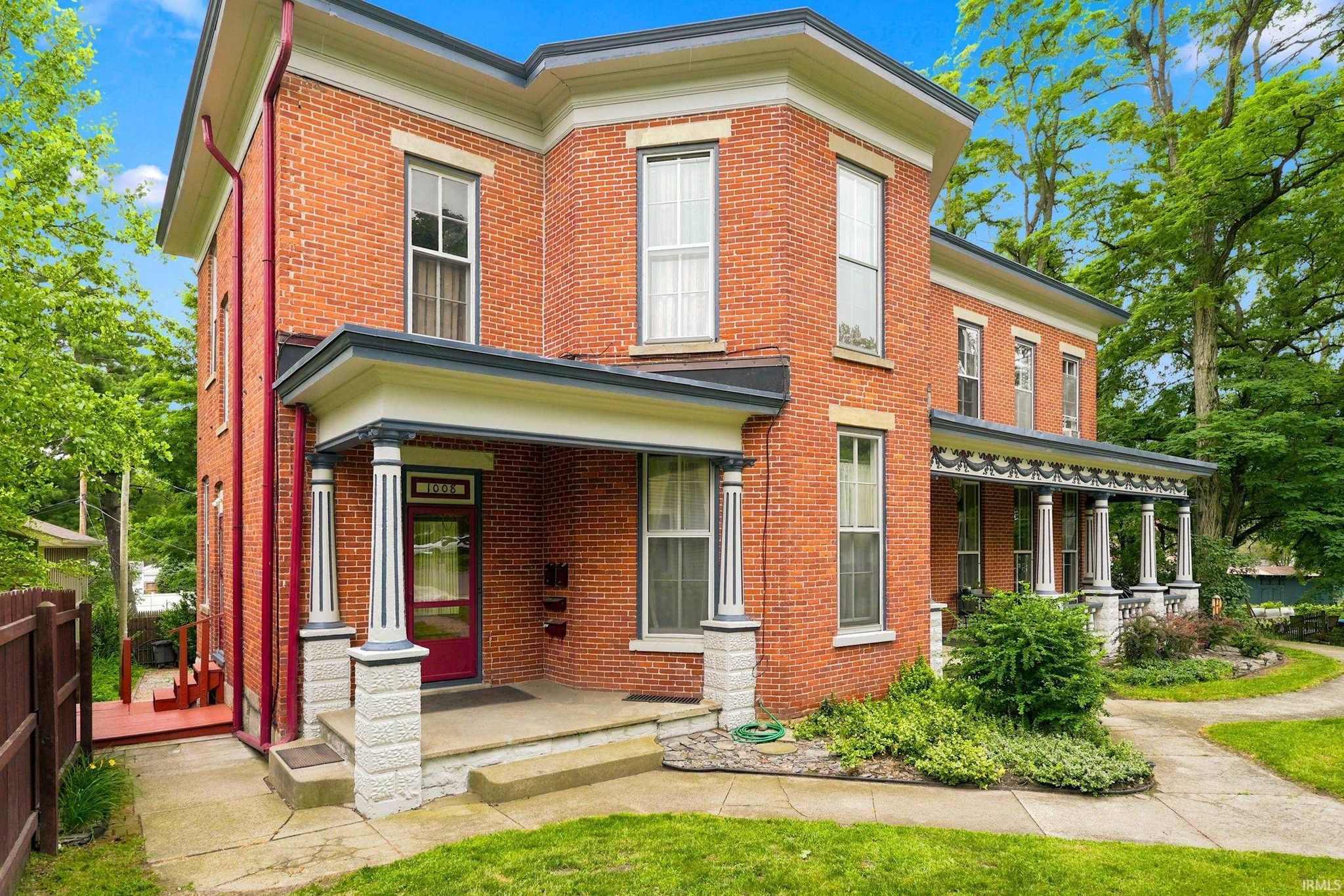 Image of 1004 Delaware Avenue