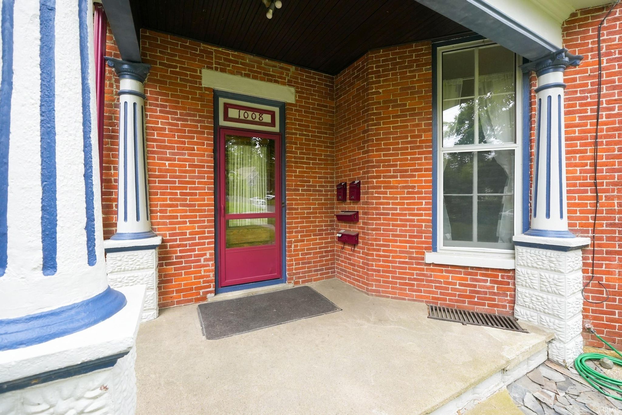 Image of 1004 Delaware Avenue