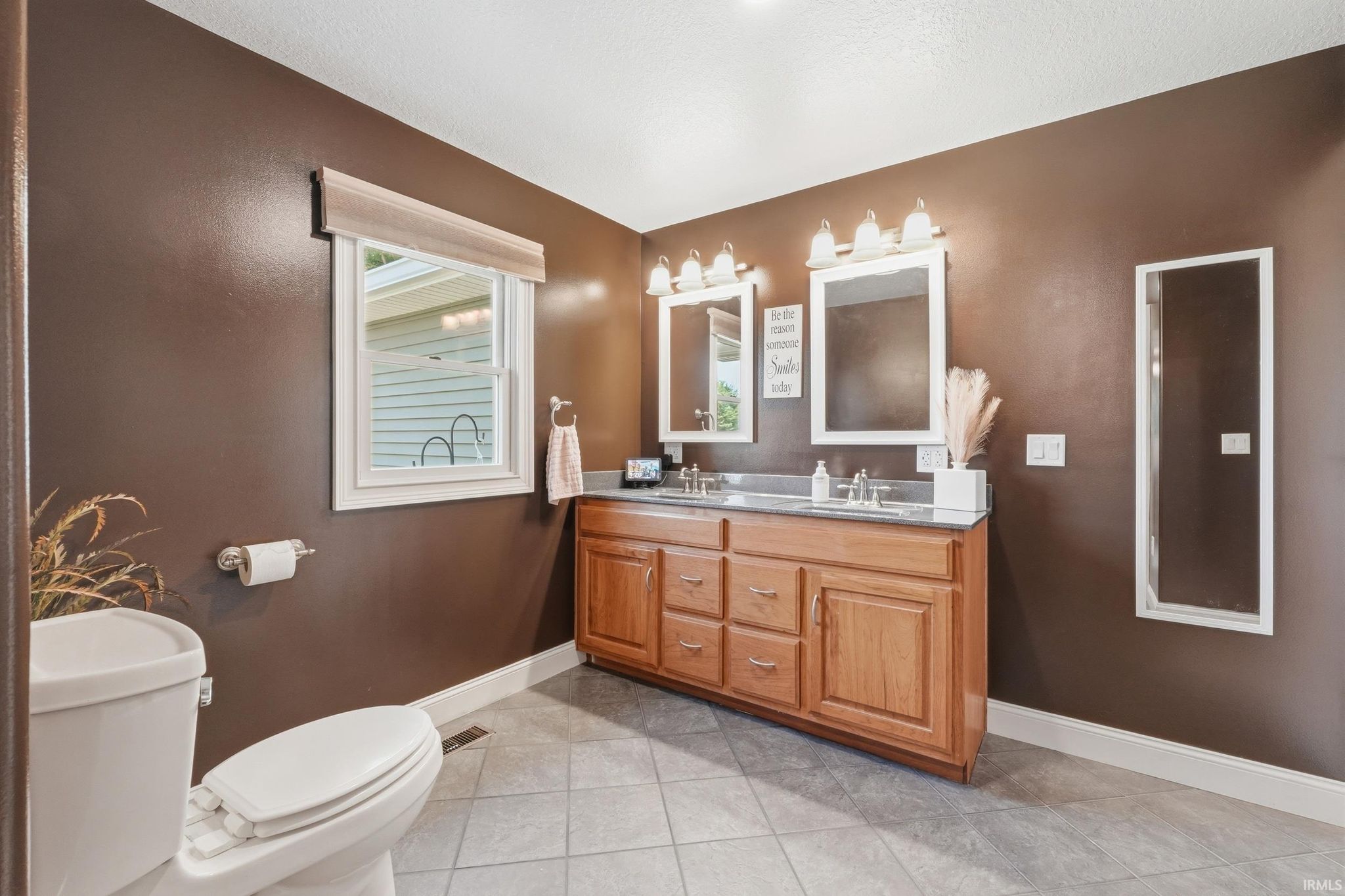 Image of 4279 W 100 N Road