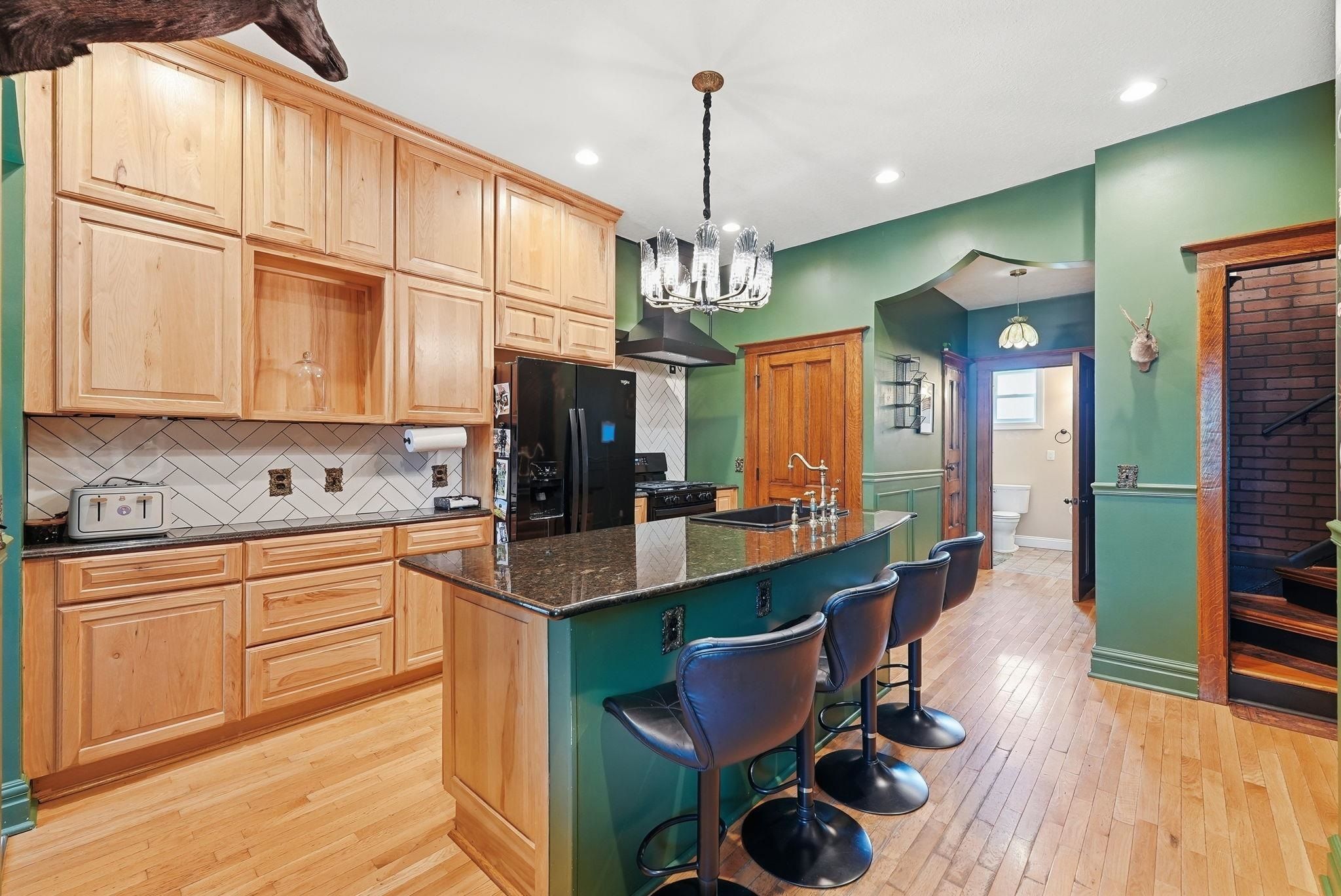 Image of 1305 S Kankamp Road