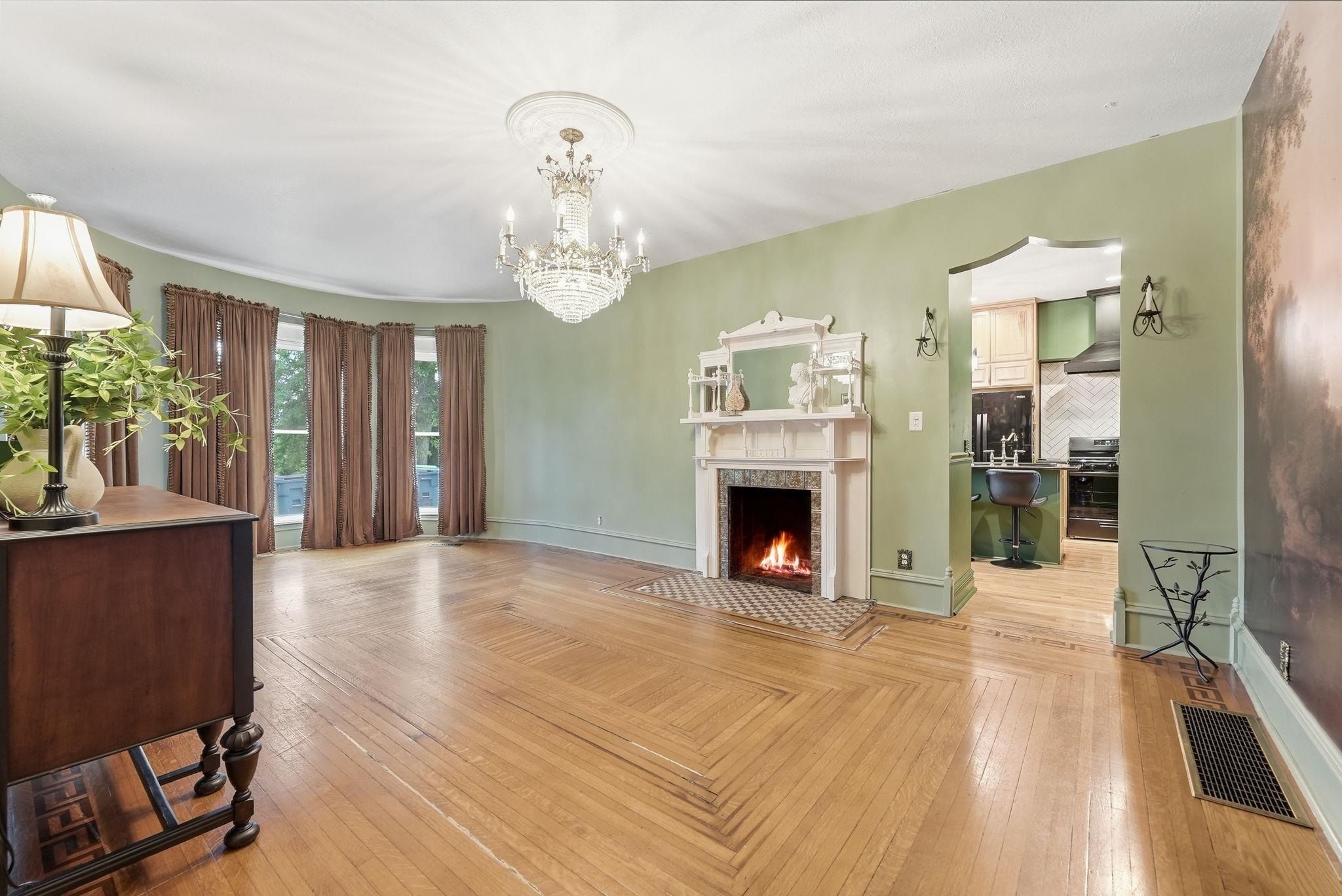 Image of 1305 S Kankamp Road