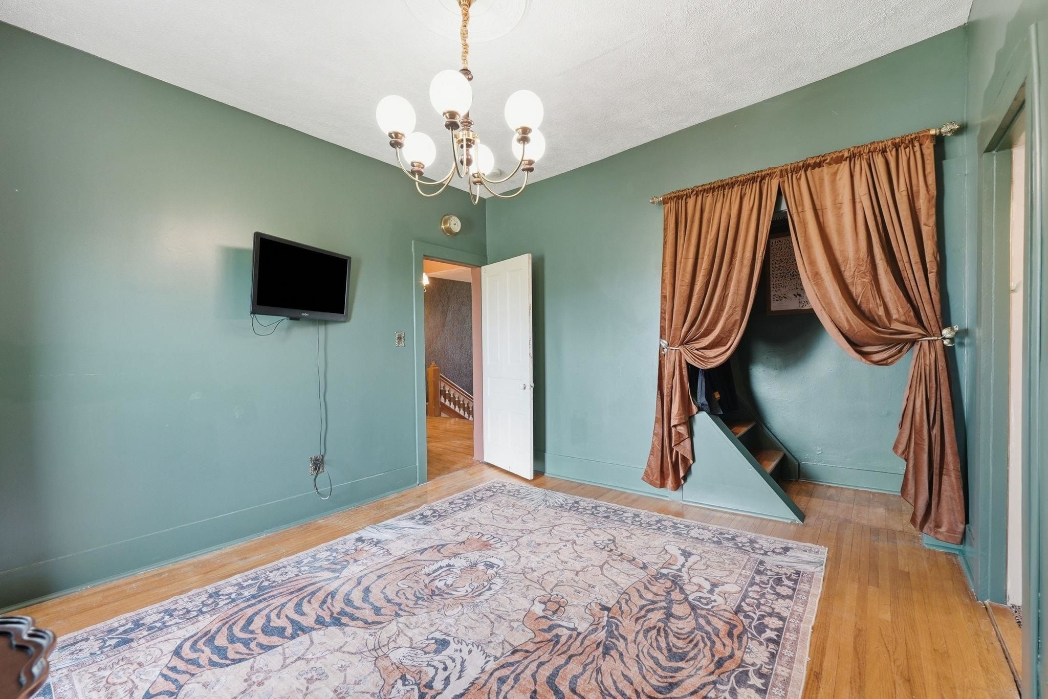 Image of 1305 S Kankamp Road