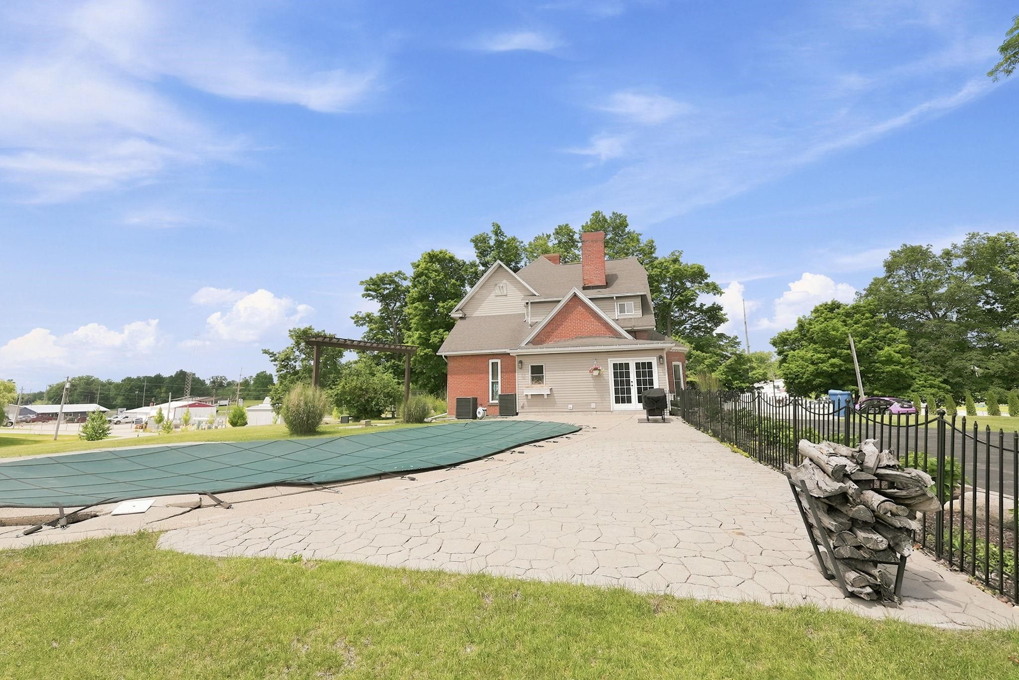 Image of 1305 S Kankamp Road