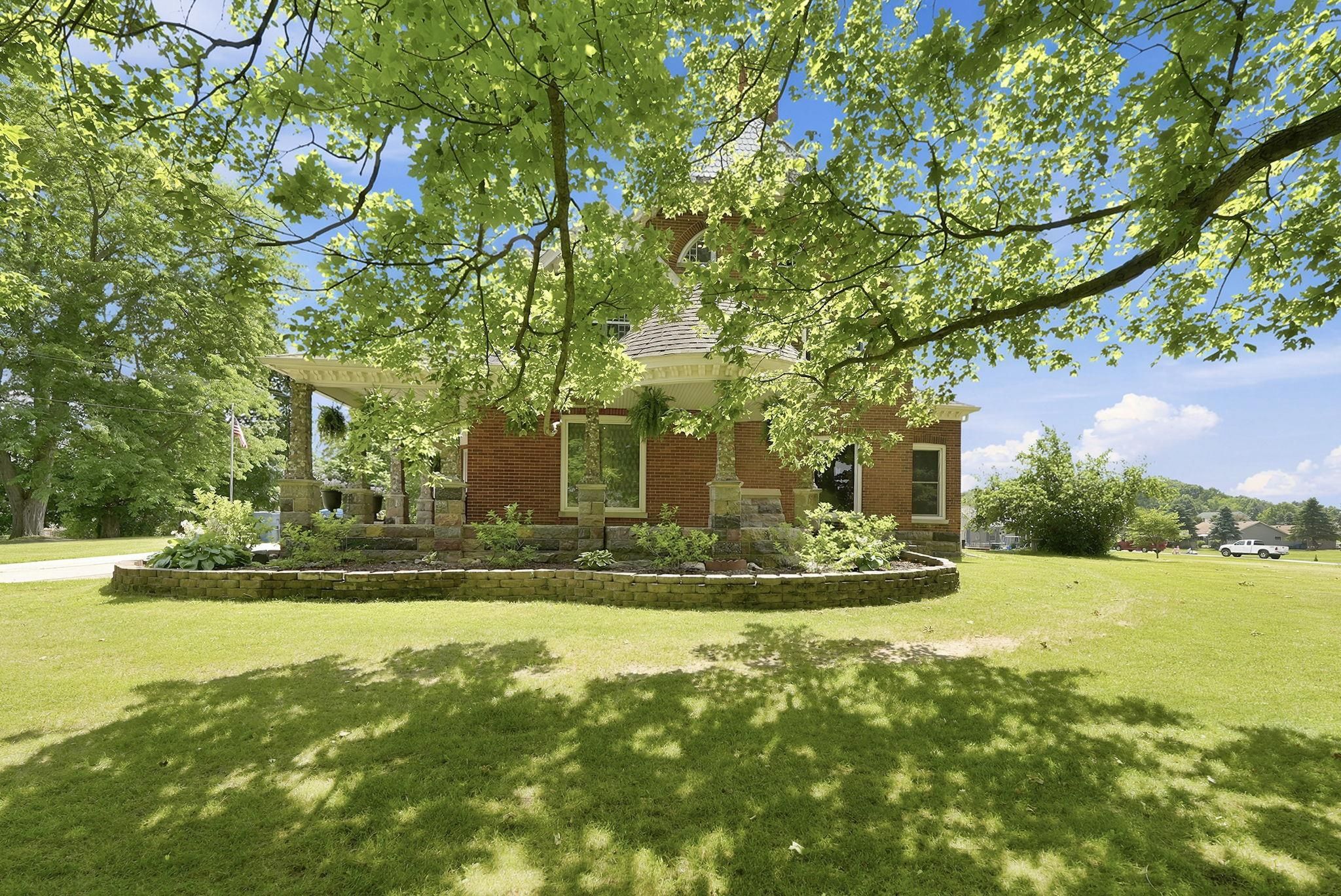 Image of 1305 S Kankamp Road