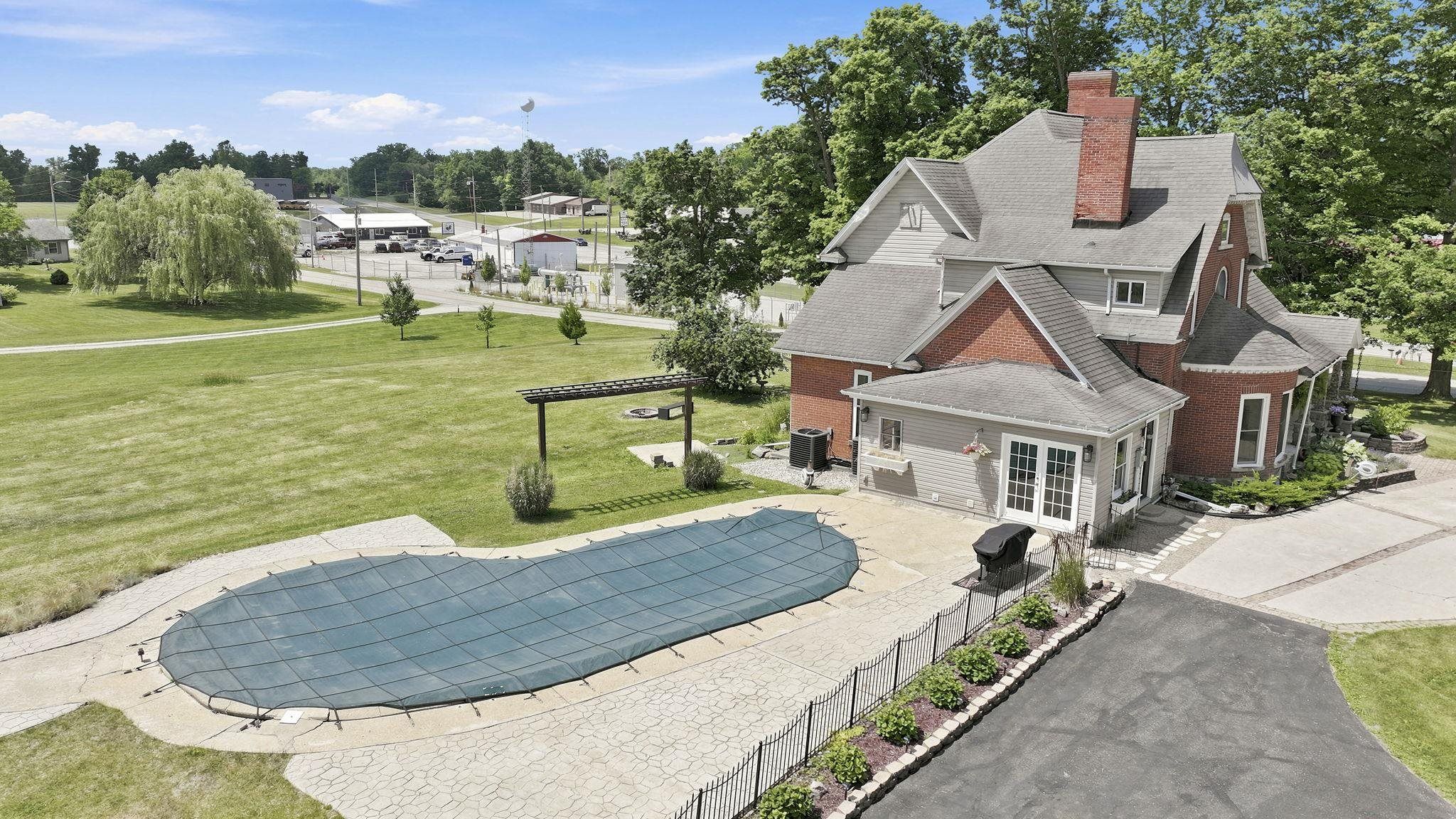 Image of 1305 S Kankamp Road