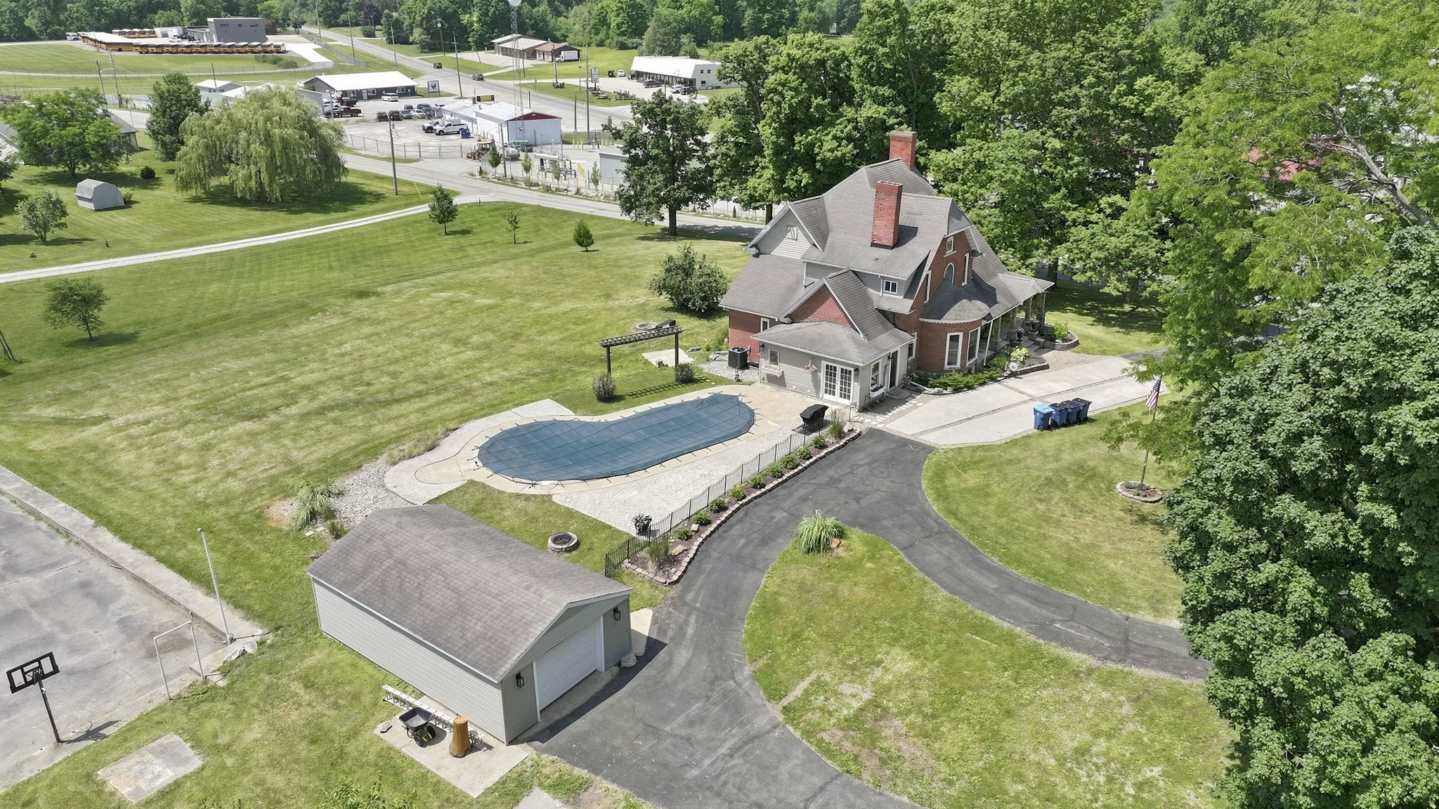 Image of 1305 S Kankamp Road