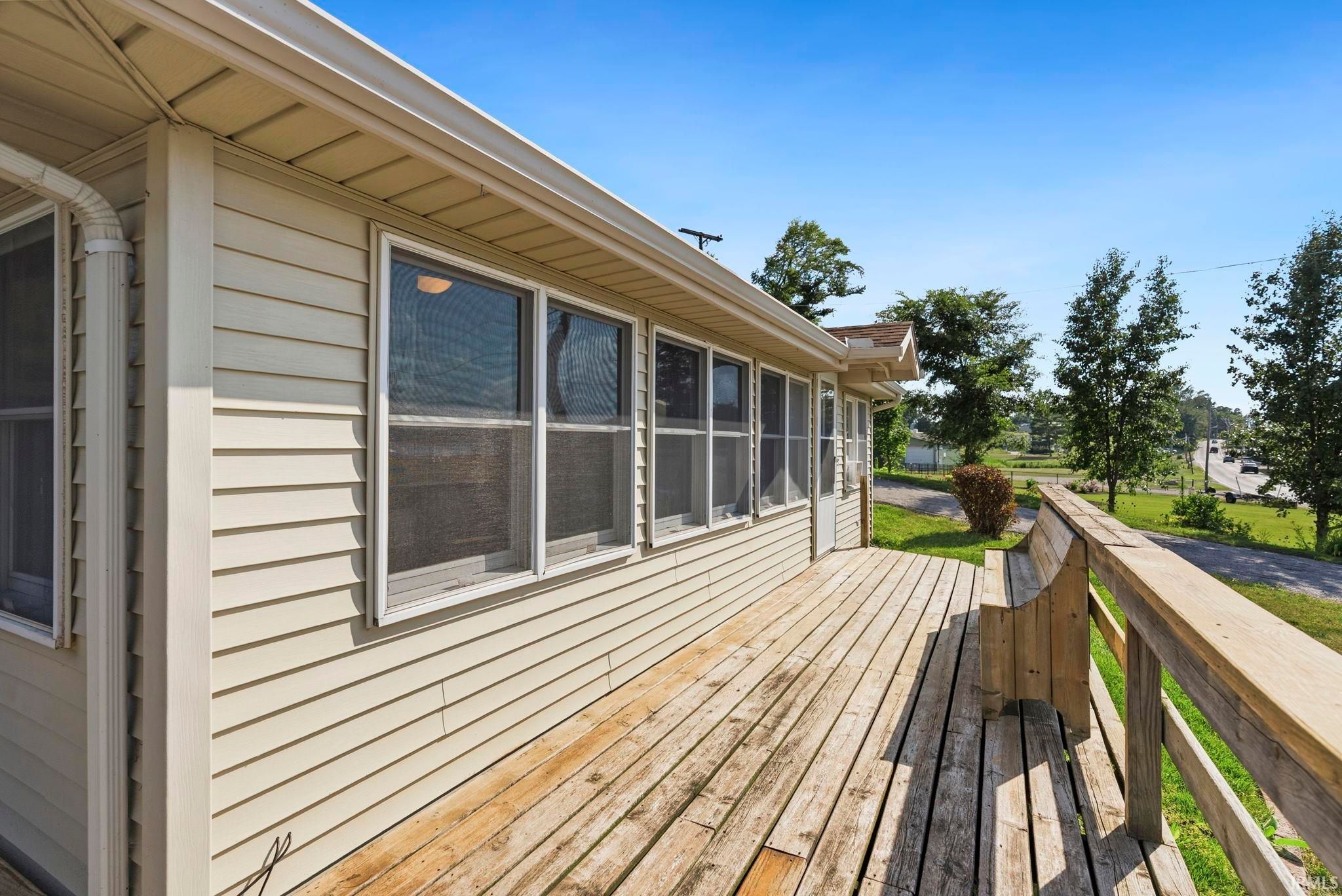 Image of 9796 N Hiawatha Lane