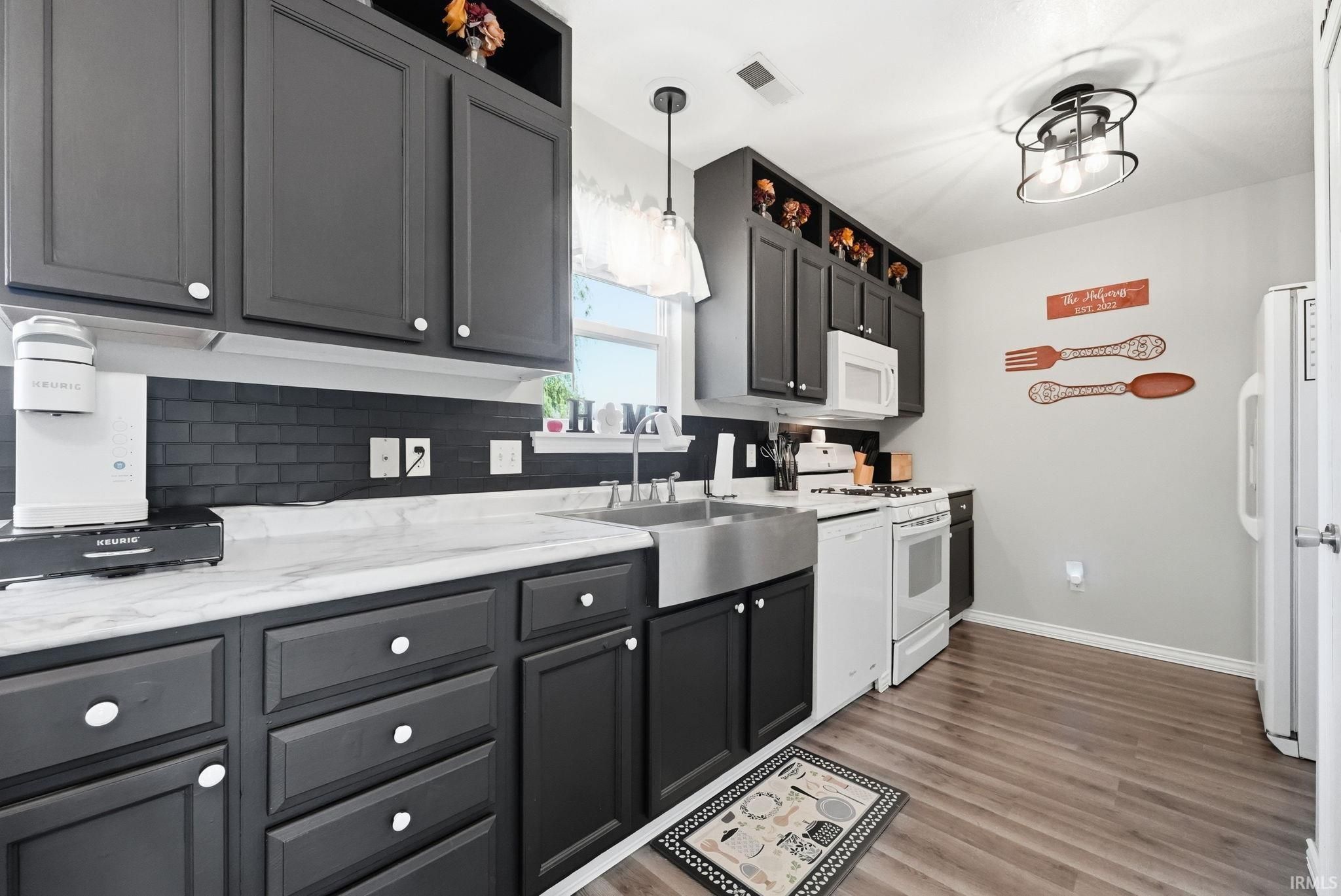 Image of 3443 E Sherman Street