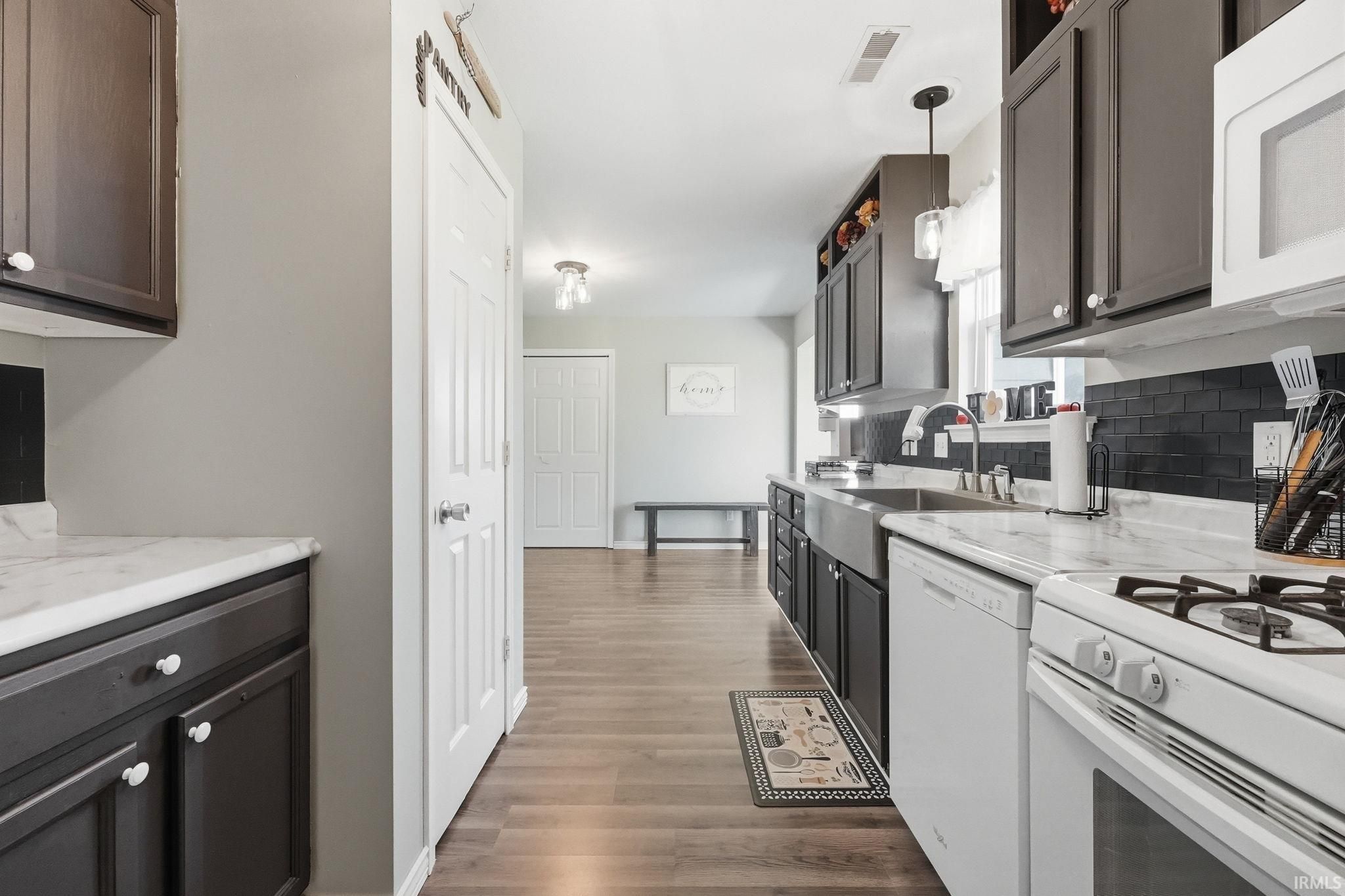 Image of 3443 E Sherman Street