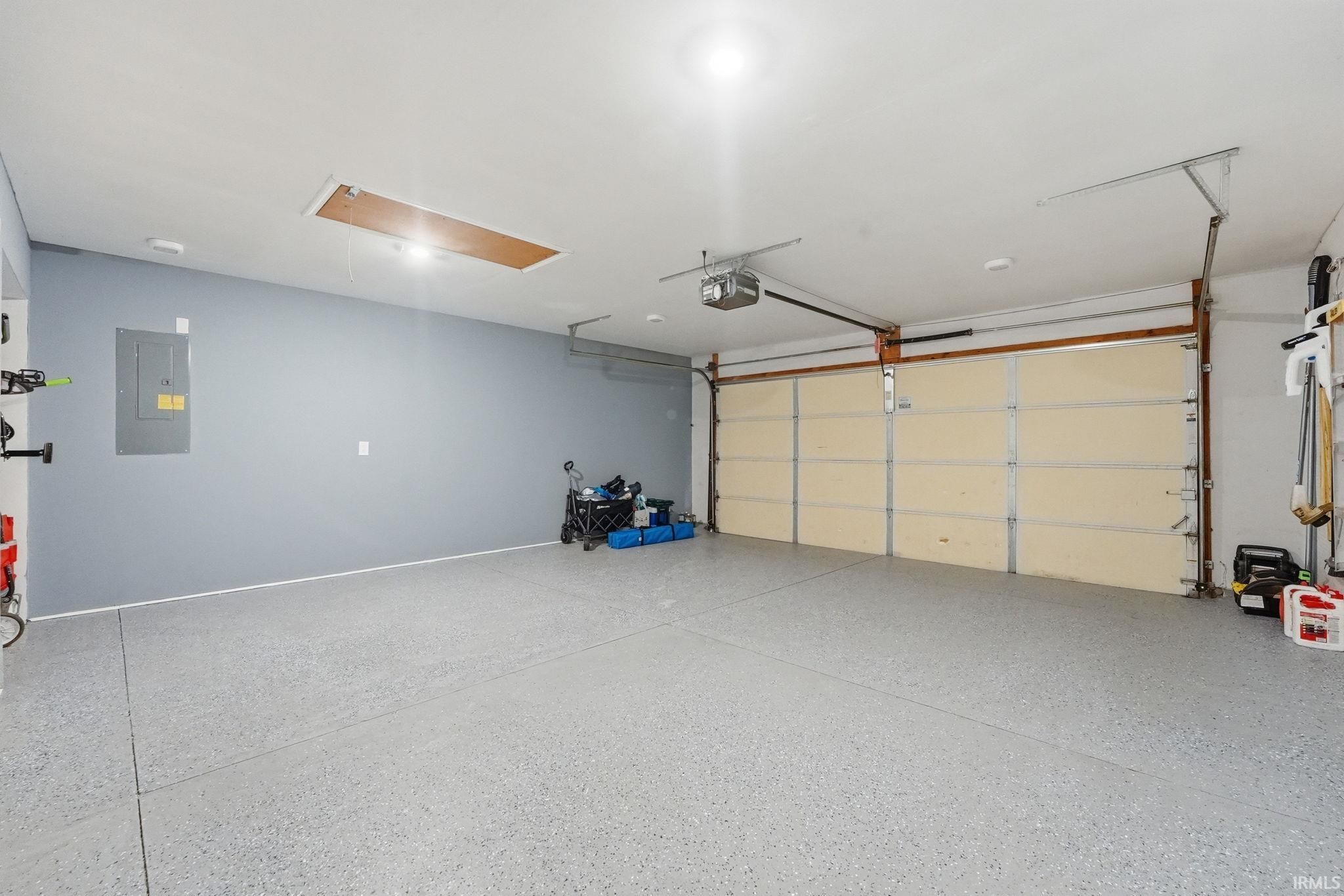 Image of 3443 E Sherman Street