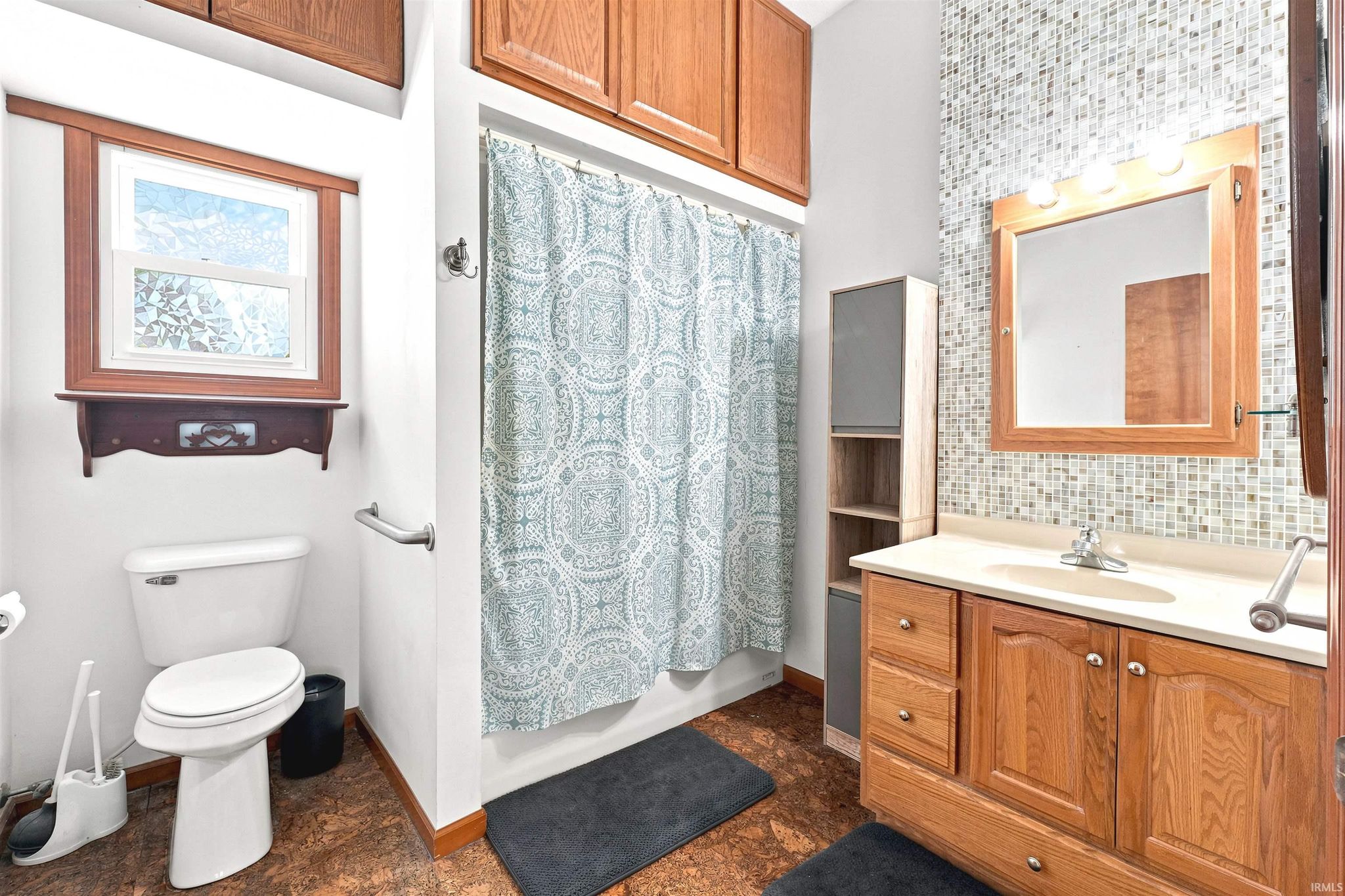 Image of 213 Willow Court
