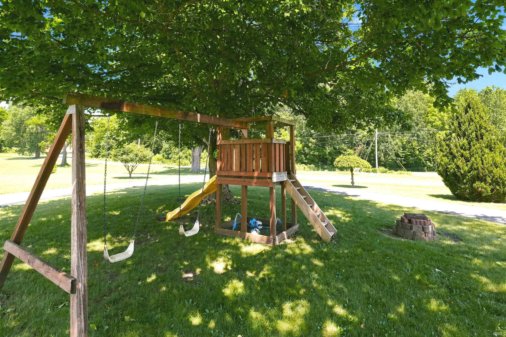 Image of 213 Willow Court