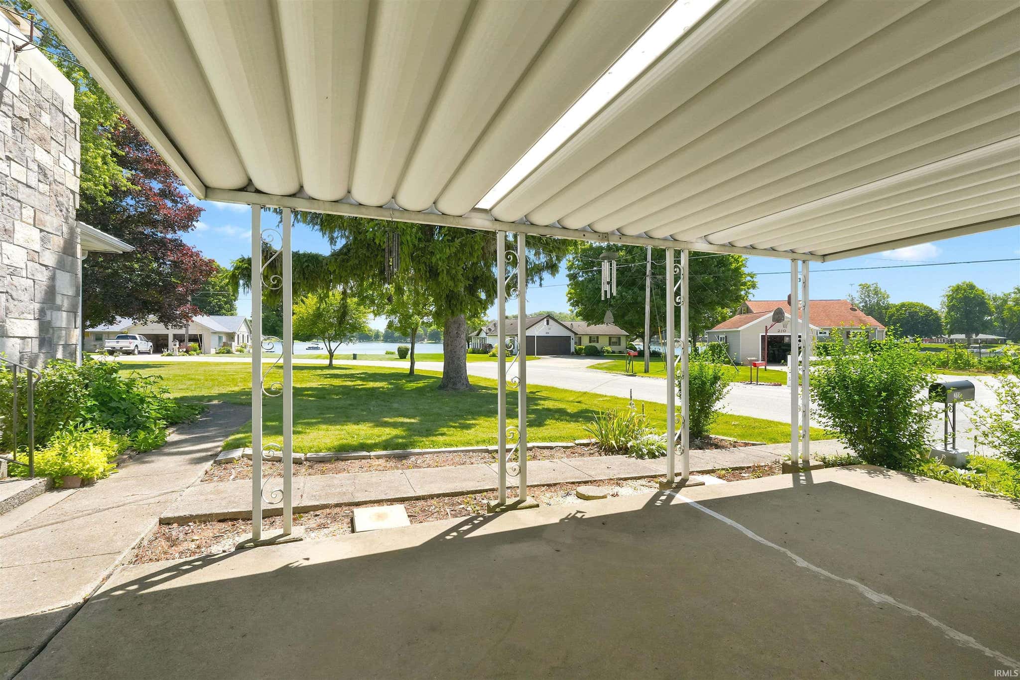 Image of 213 Willow Court