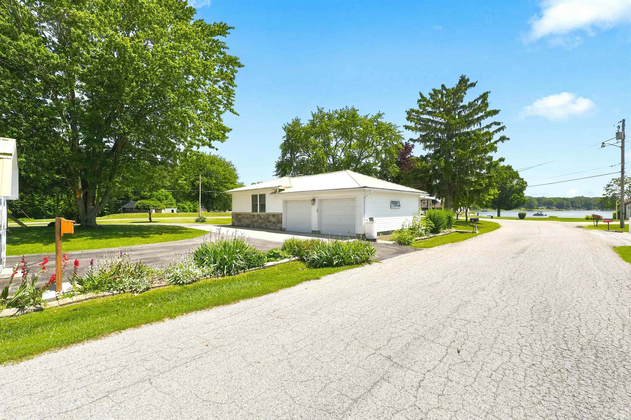 Image of 213 Willow Court