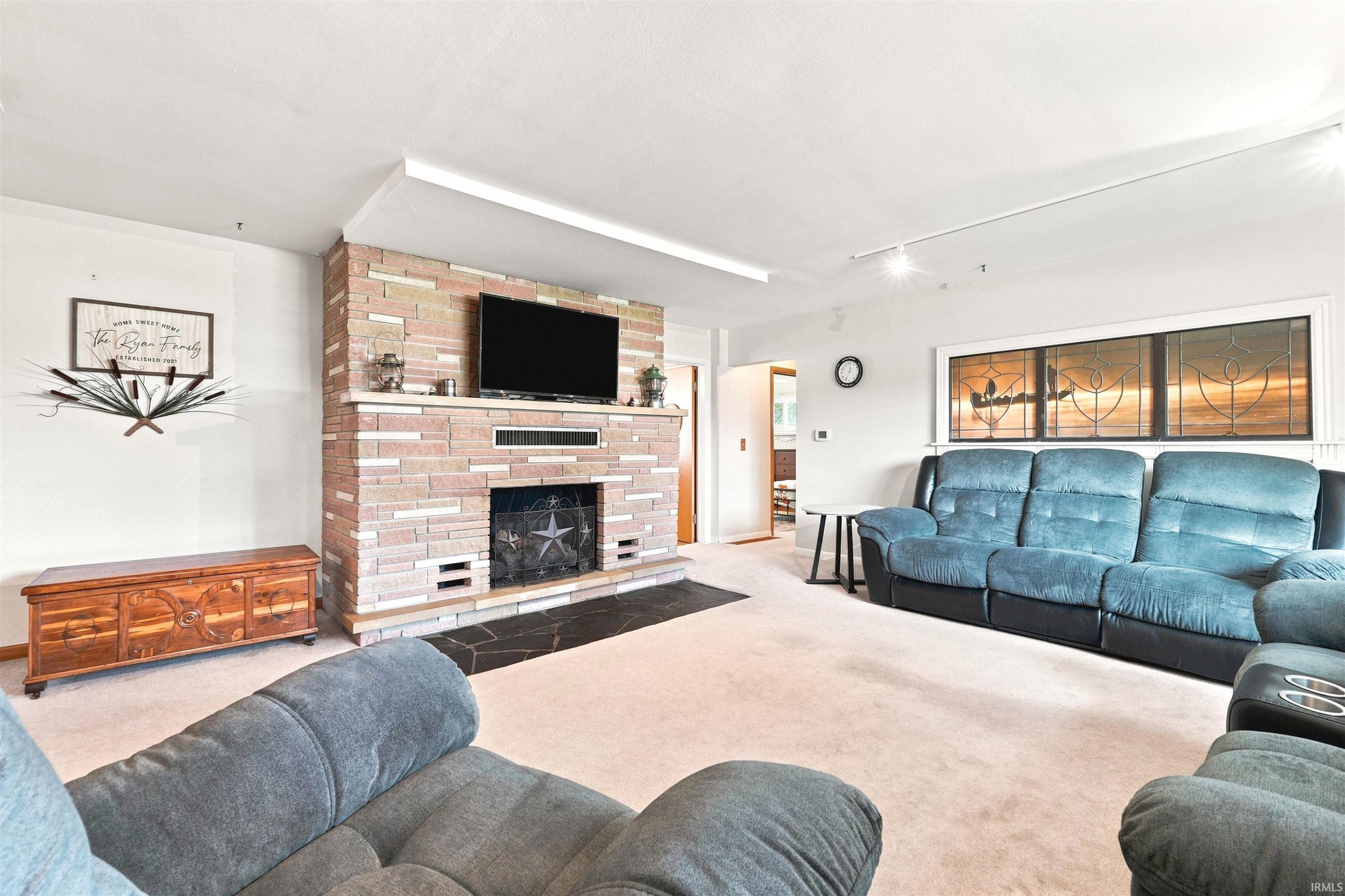 Image of 213 Willow Court