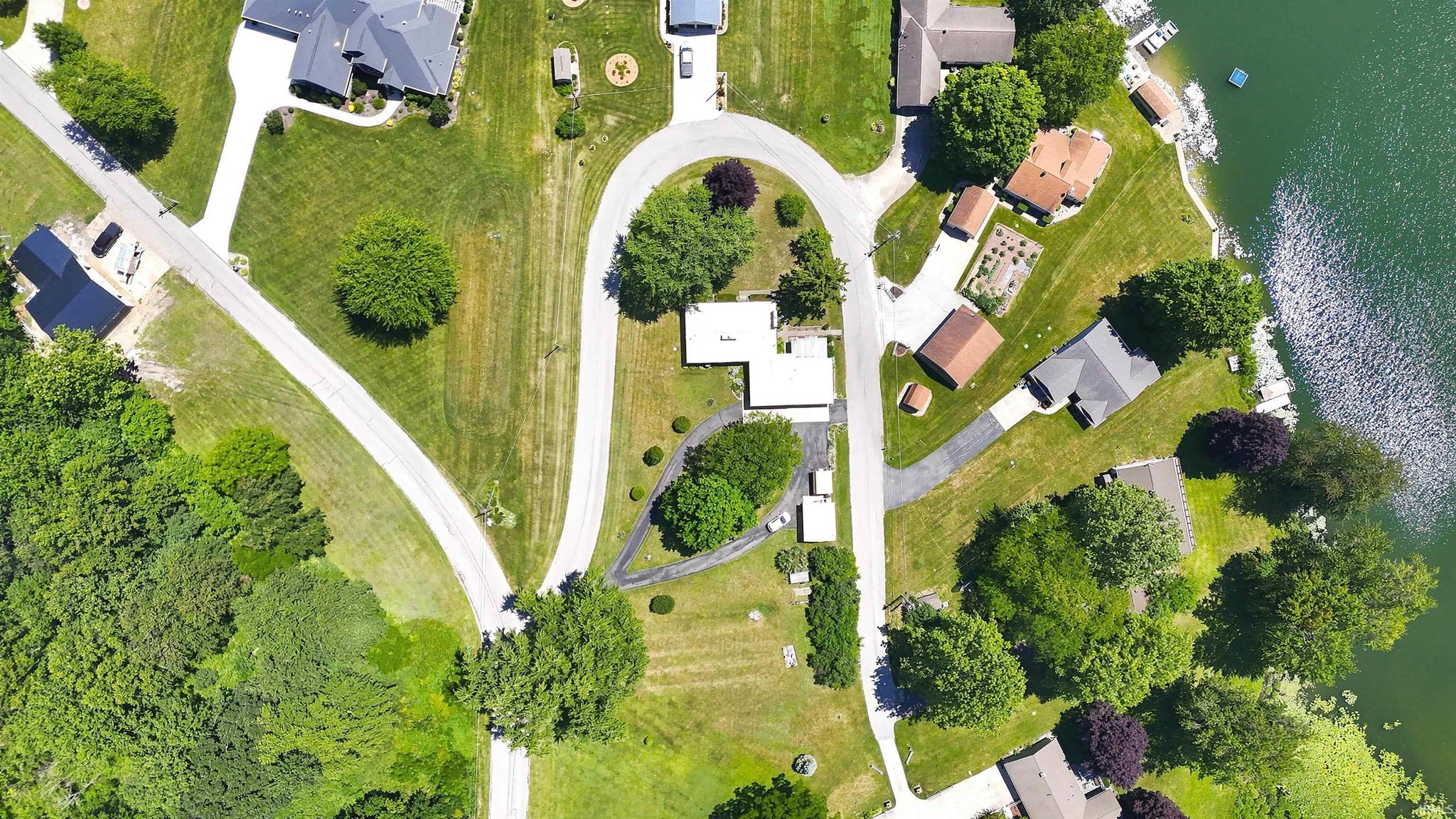 Image of 213 Willow Court