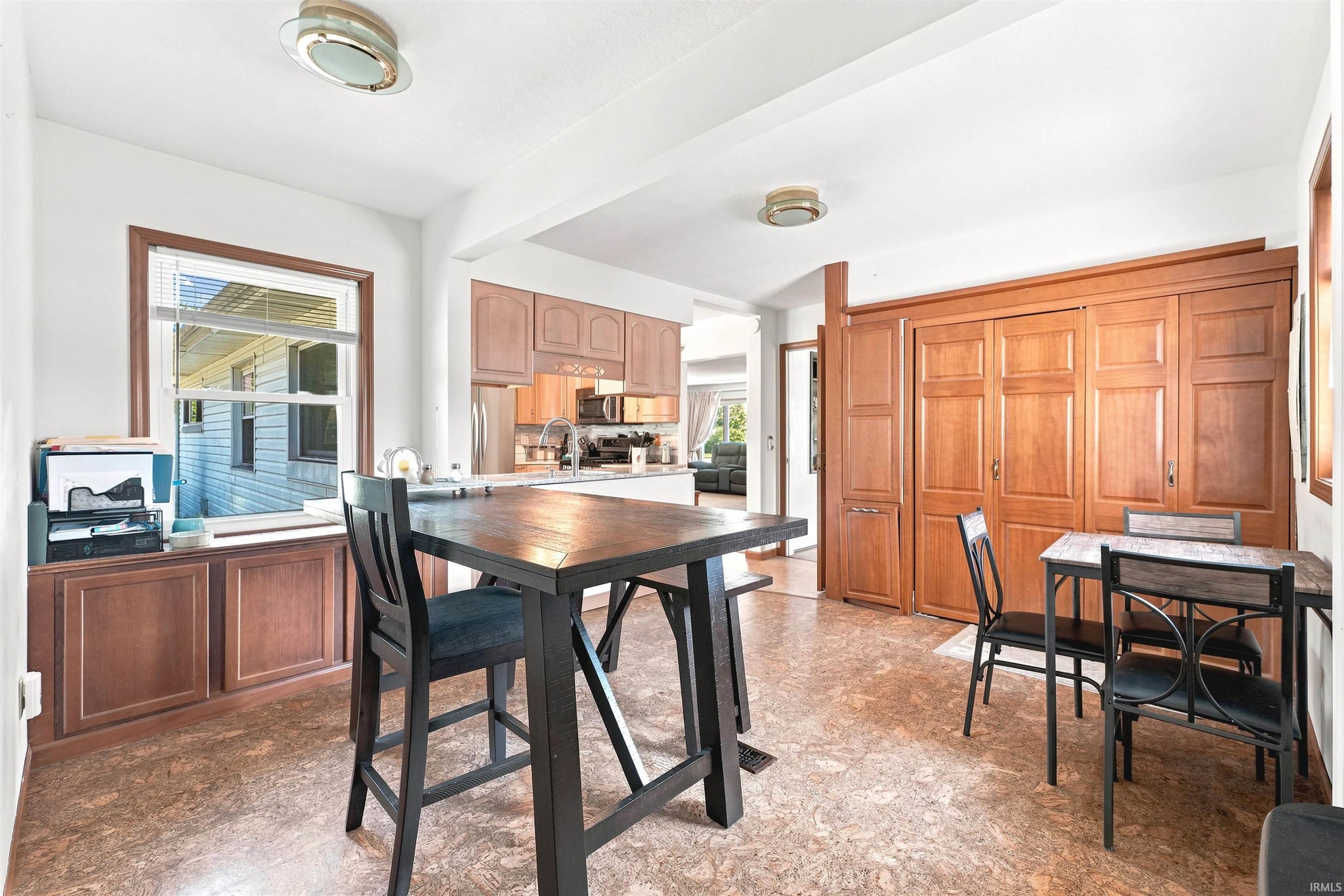 Image of 213 Willow Court