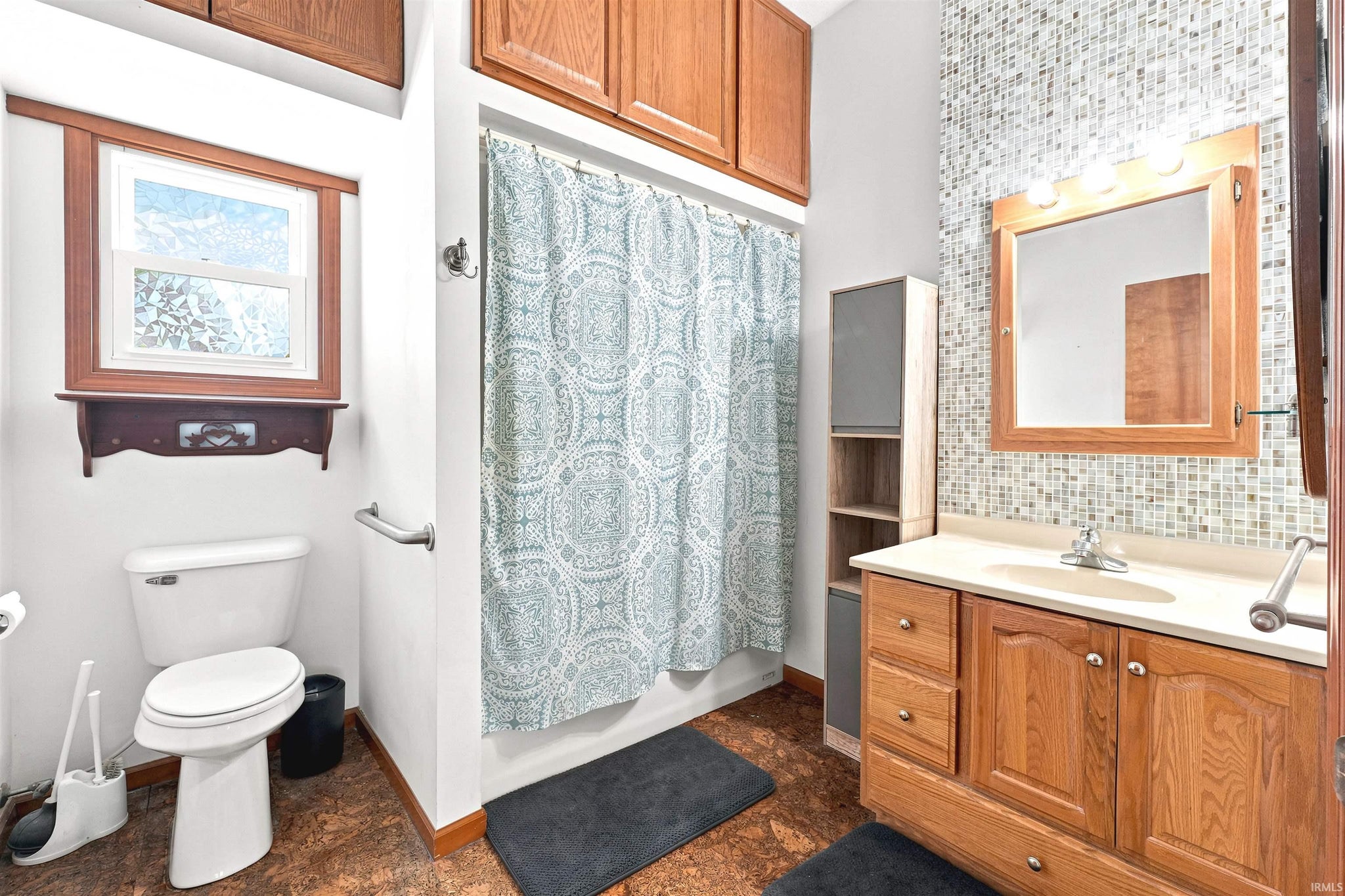 Image of 213 Willow Court