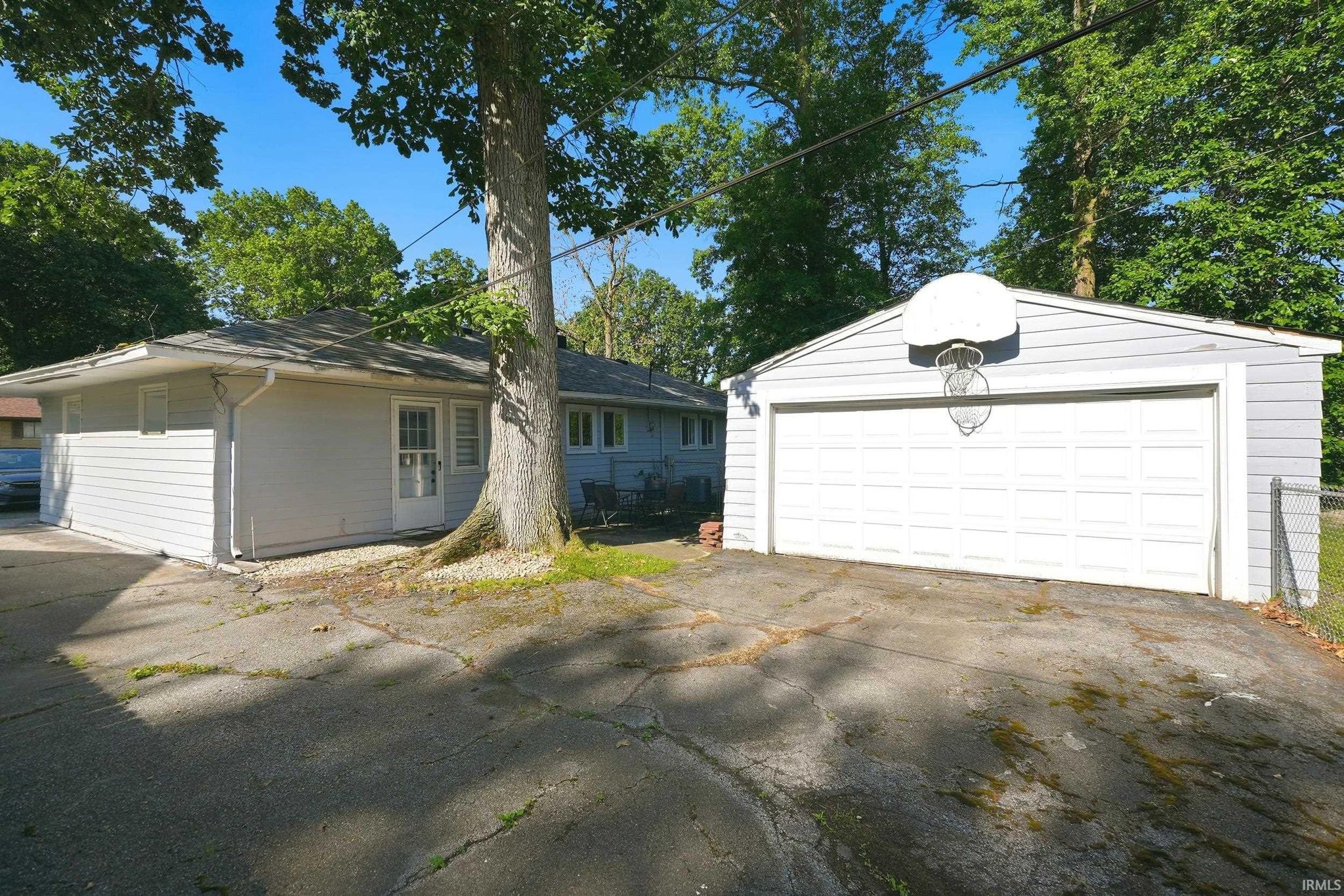 Image of 3351 Eastwood Drive