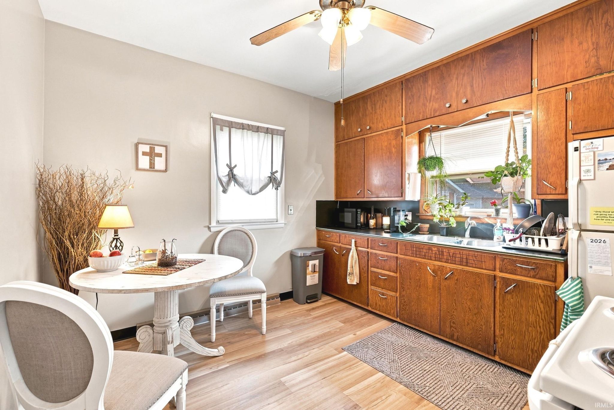 Image of 334 W 5Th Street