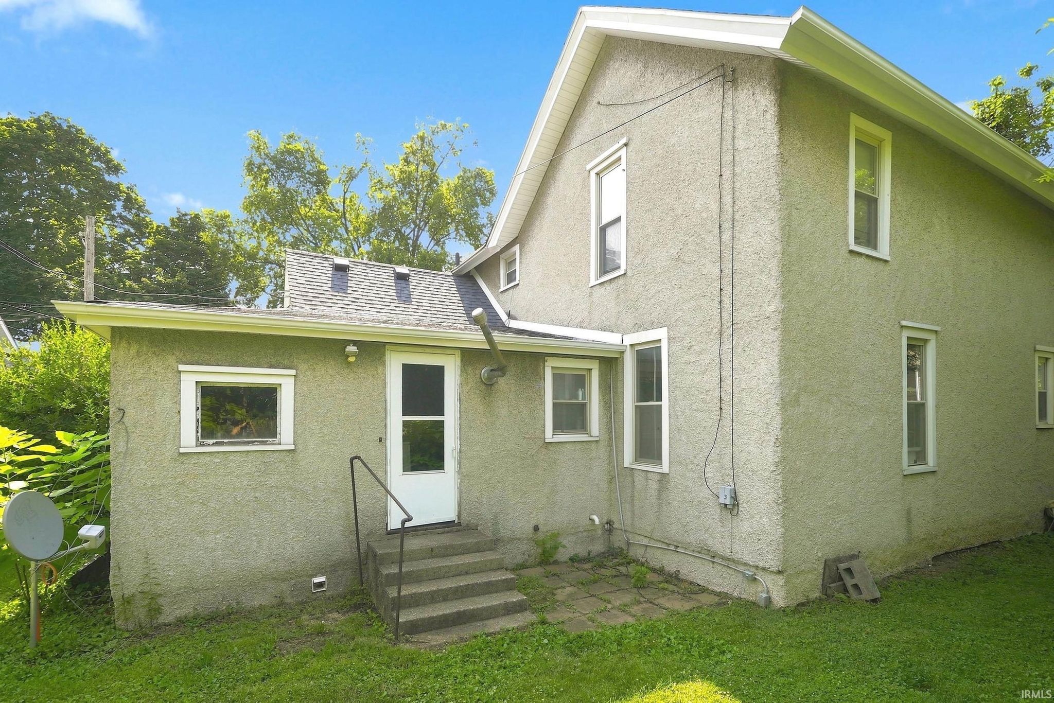 Image of 334 W 5Th Street