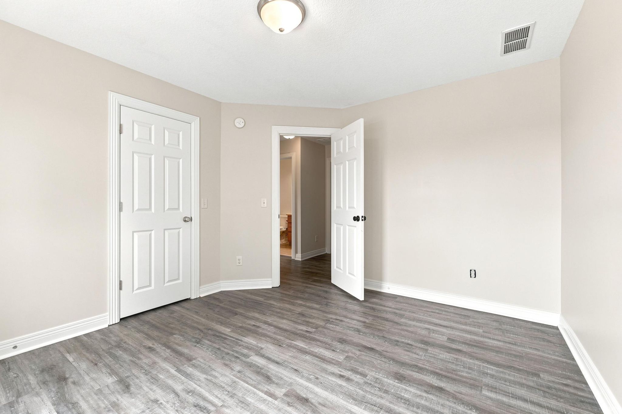 Image of 11631 Railroad Lane