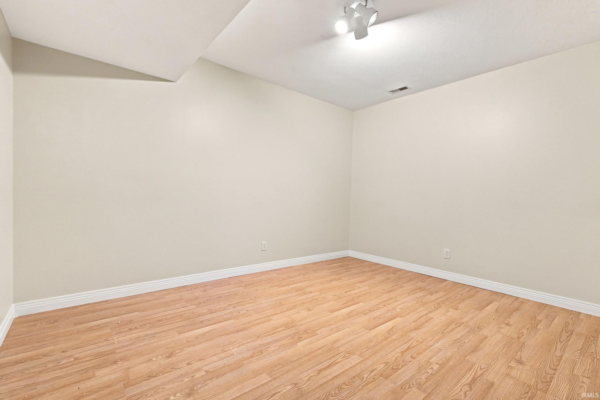 Image of 11631 Railroad Lane