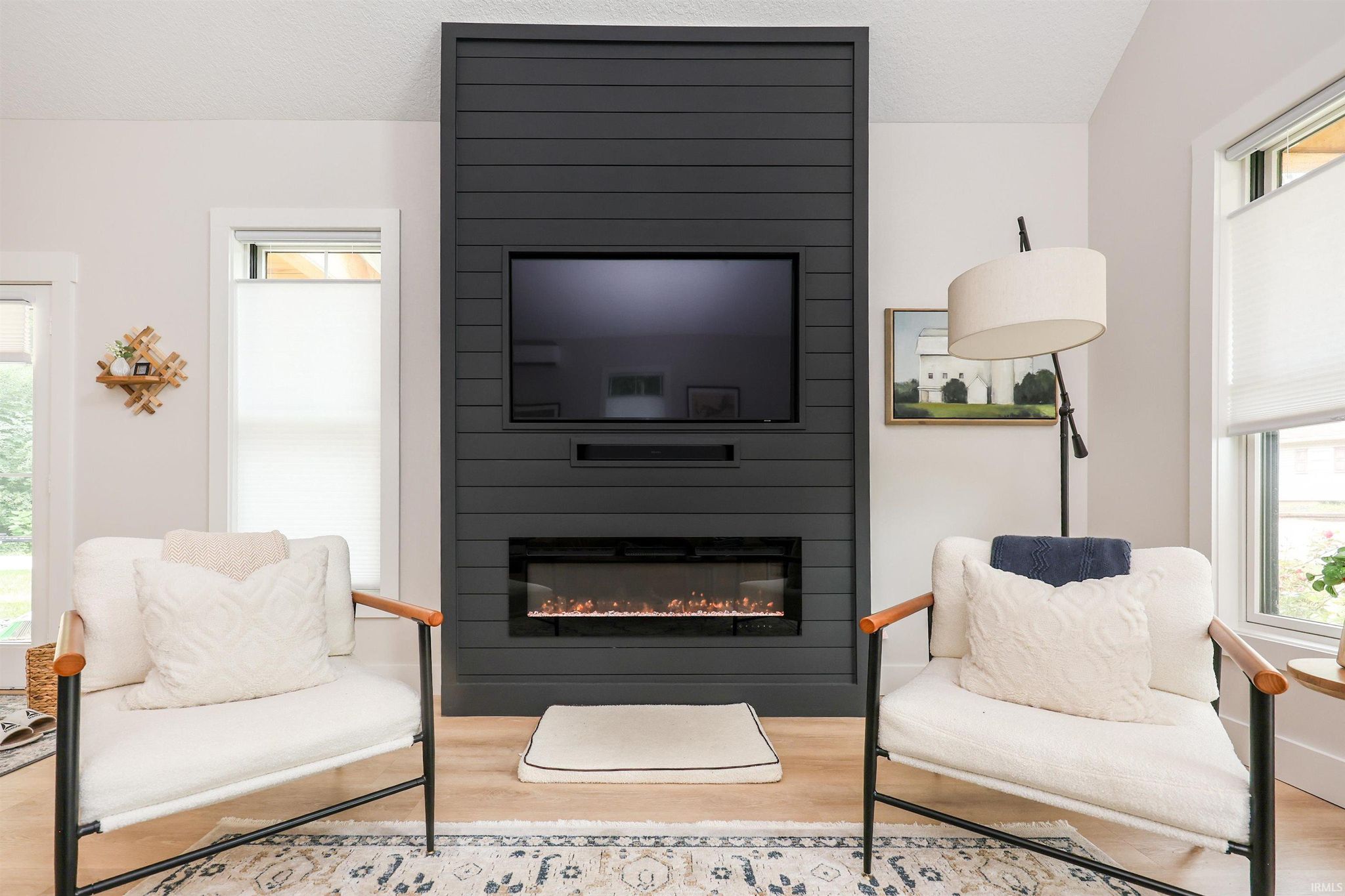 Image of 858 Lions Drive