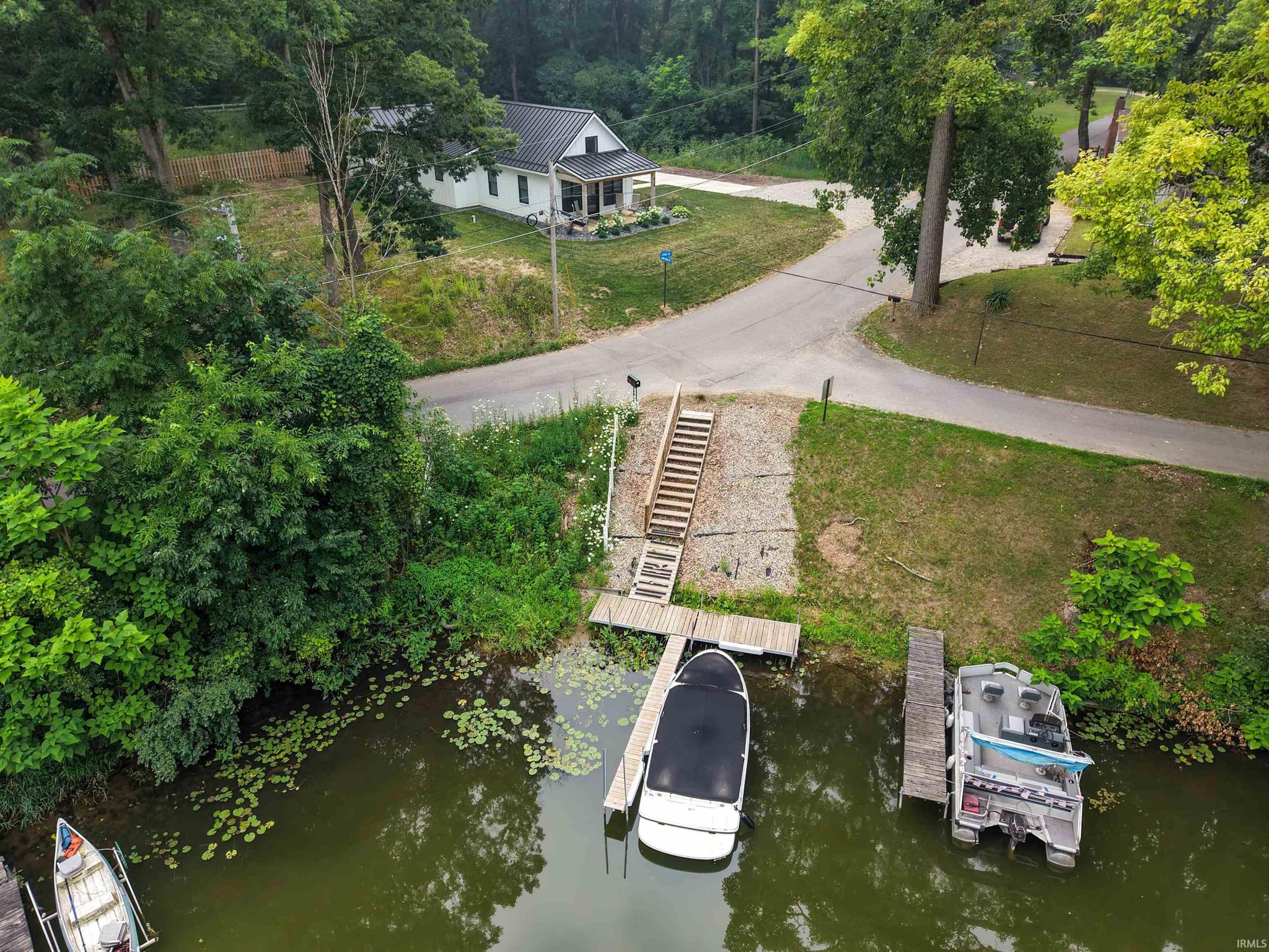 Image of 858 Lions Drive
