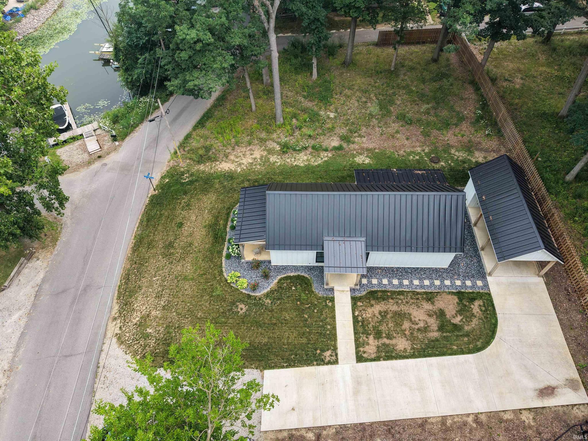 Image of 858 Lions Drive