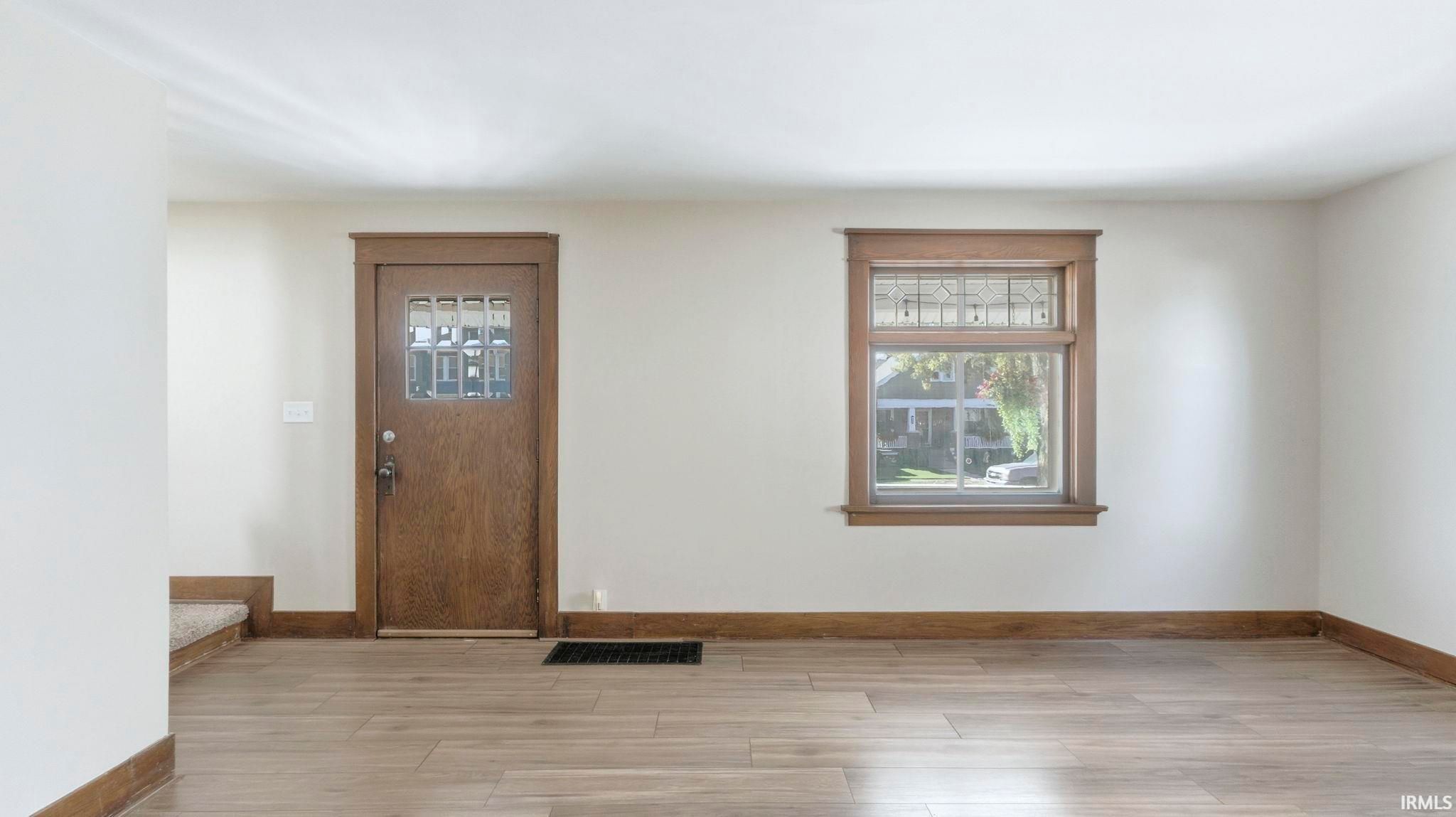 Image of 121 E Branning Avenue