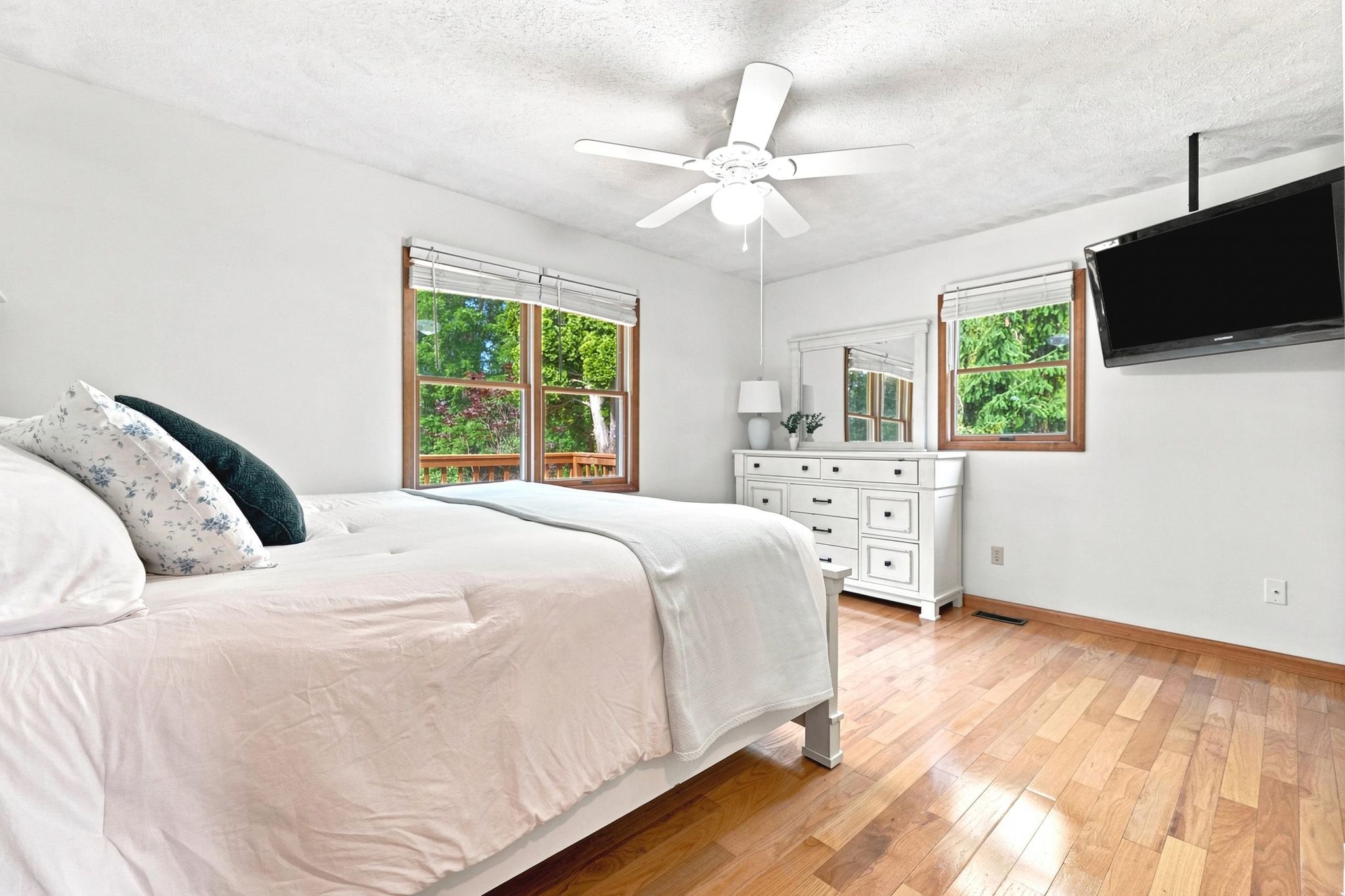 Image of 4755 N 425 W