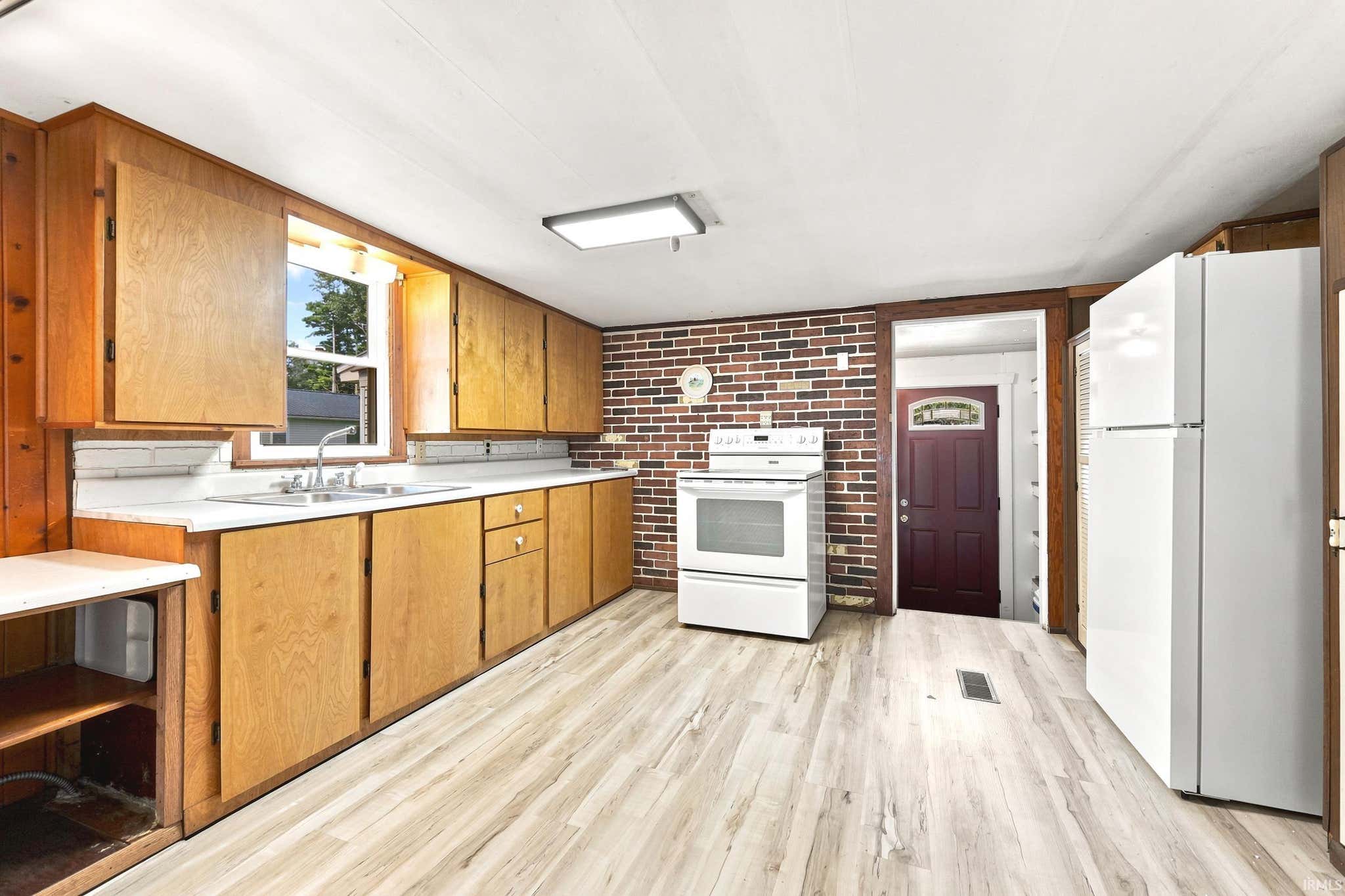 Image of 1829 S 445 E