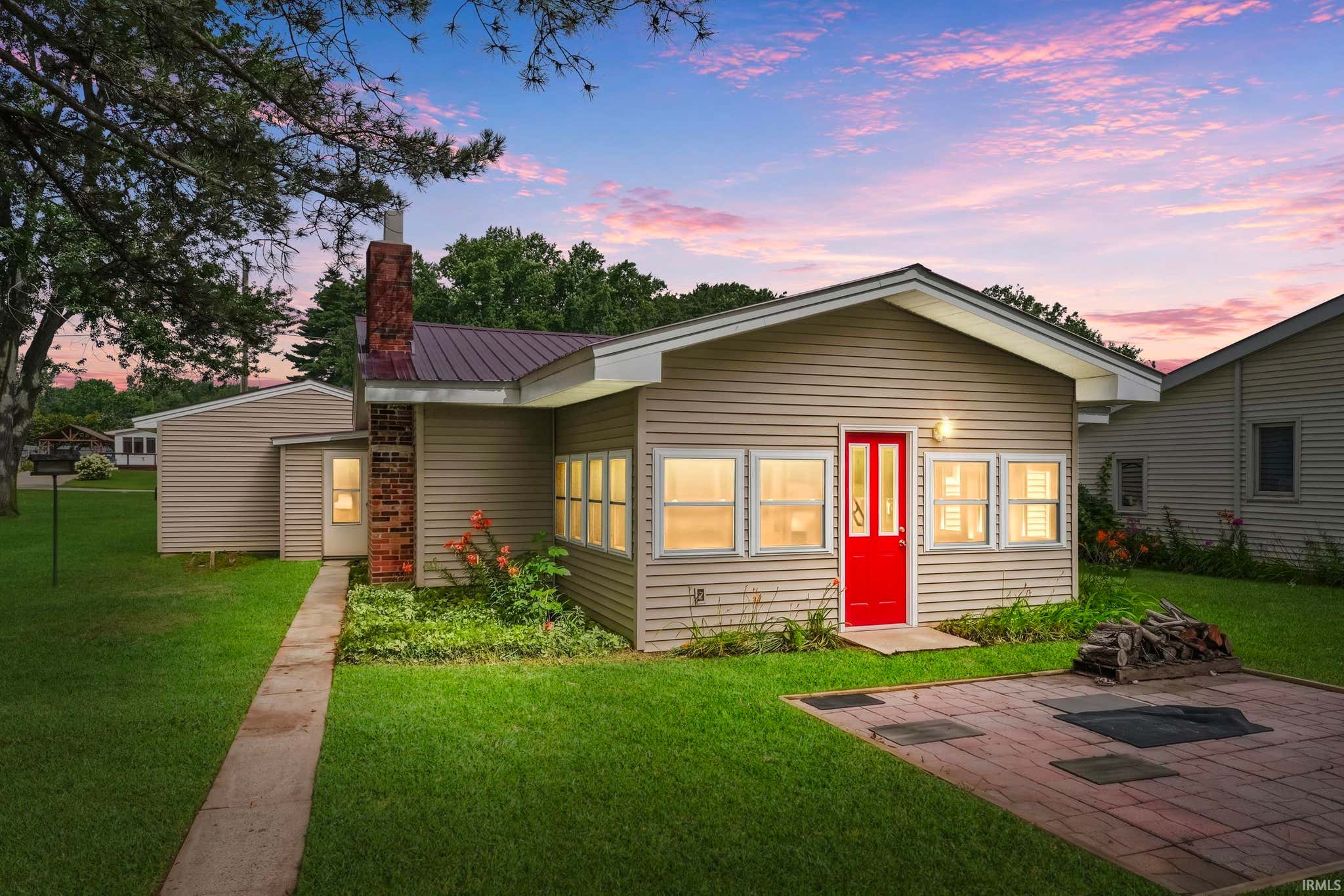 Image of 1829 S 445 E