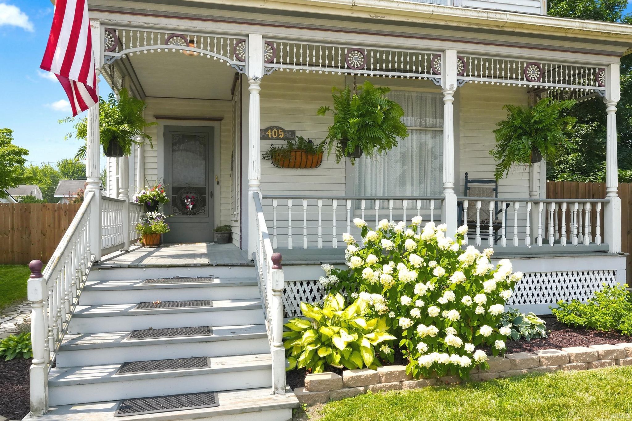 Image of 405 W South Street