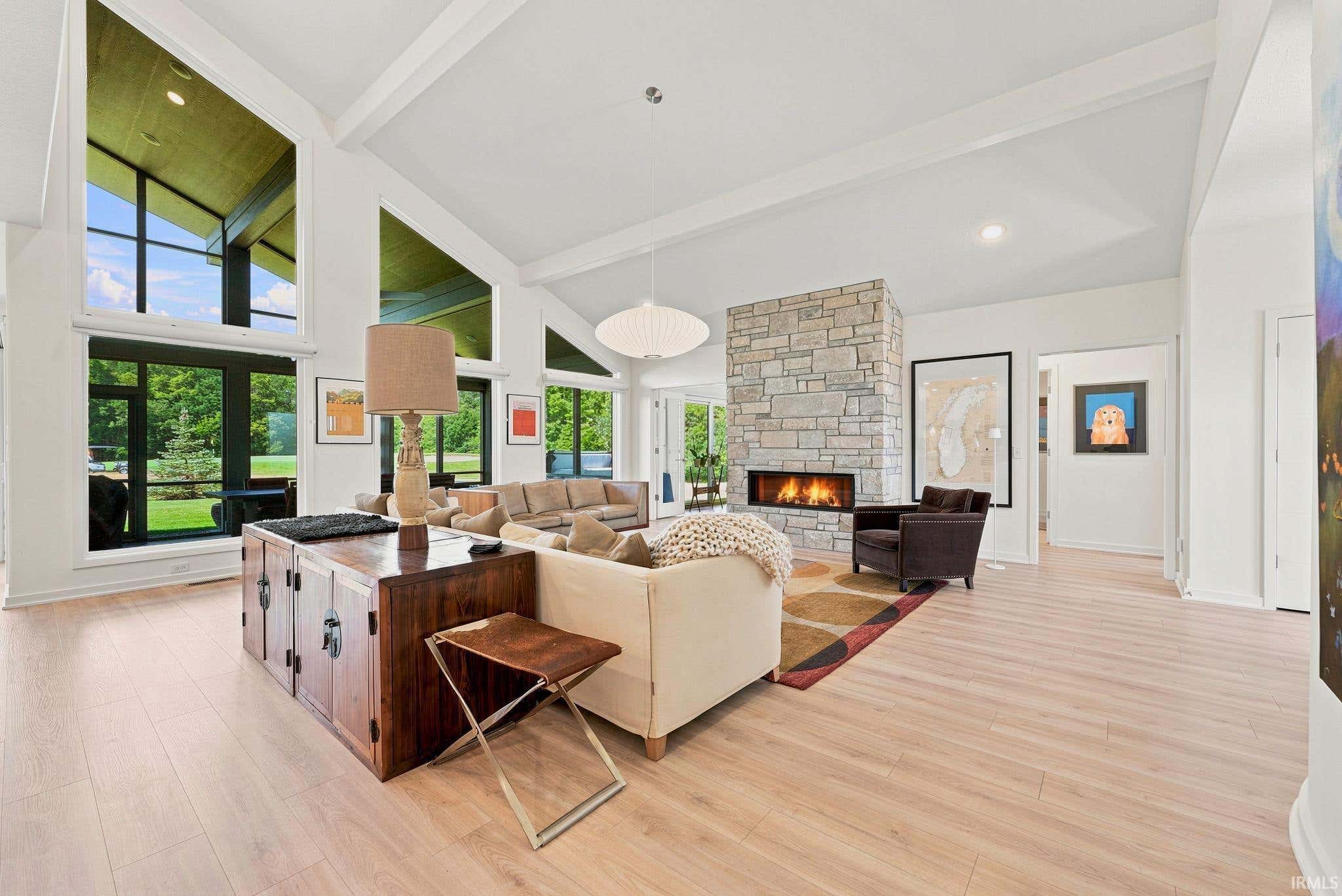Image of 2104 Golfview Drive