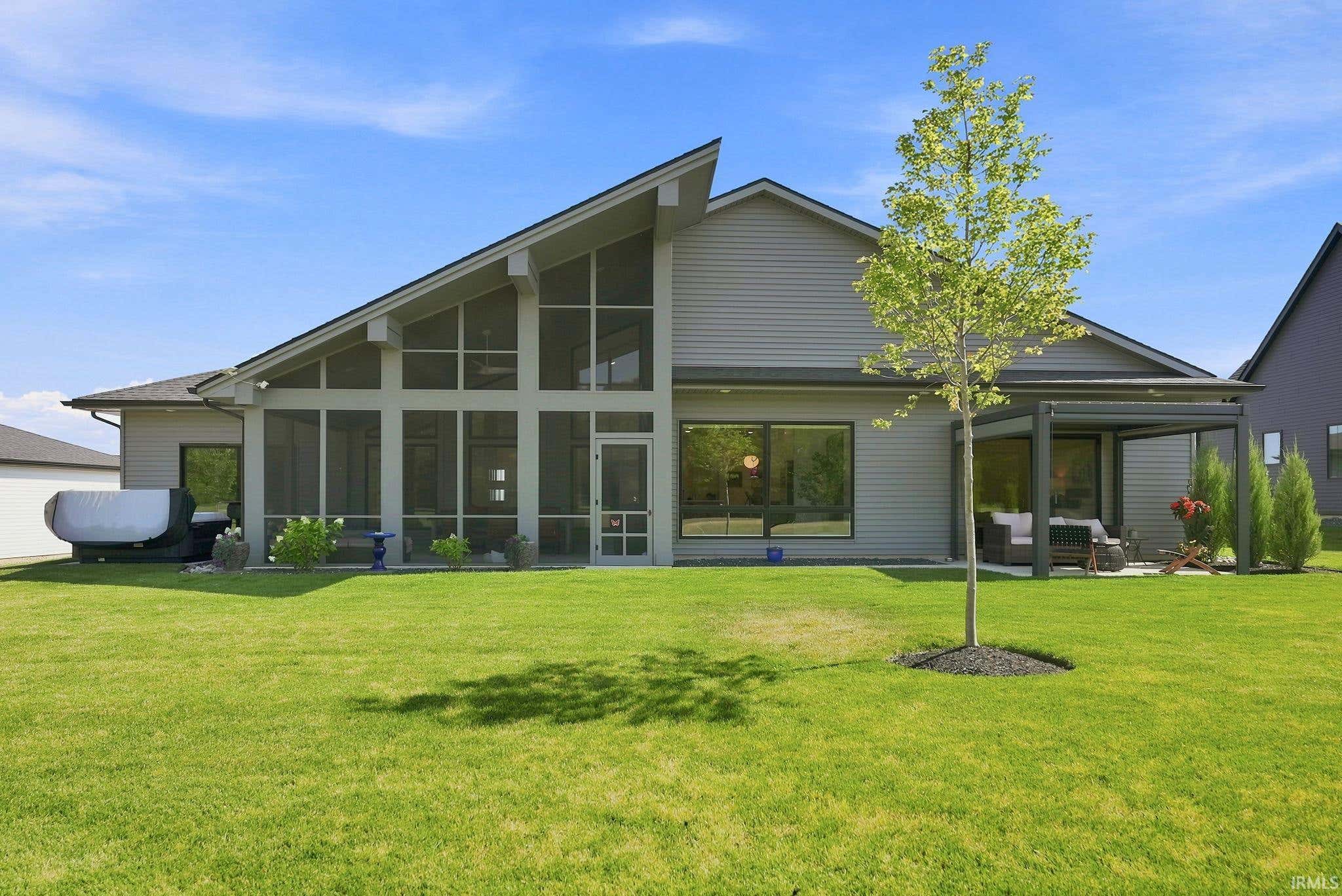 Image of 2104 Golfview Drive
