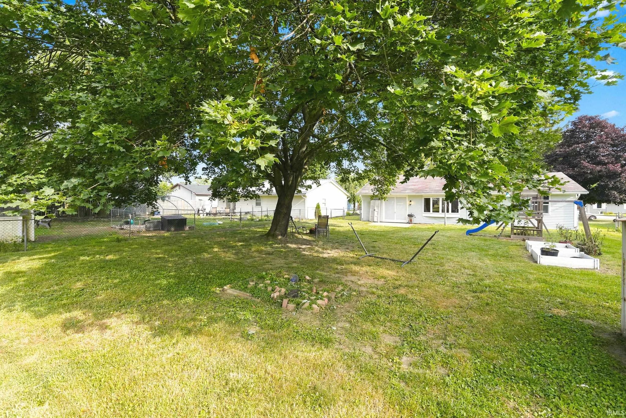 Image of 1421 Rabbit Run