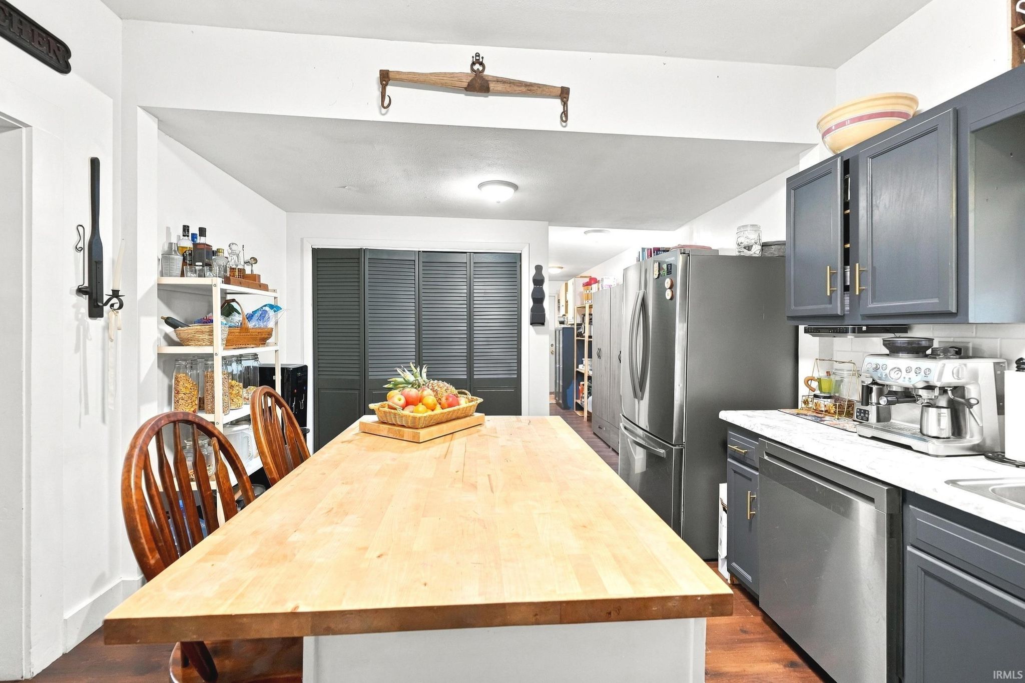Image of 938 N Lafontaine Street