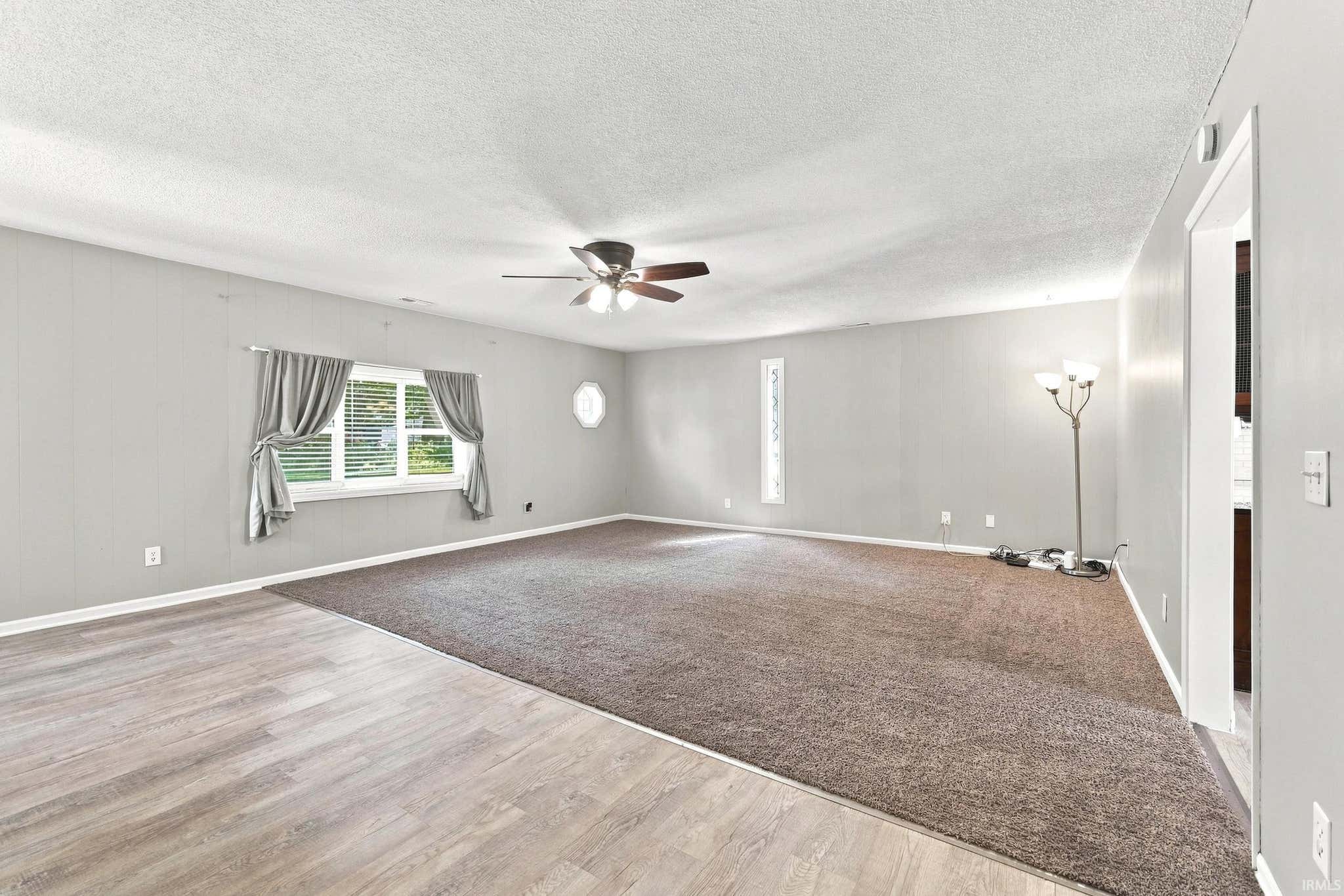 Image of 3543 W Maple Dr-57 Road