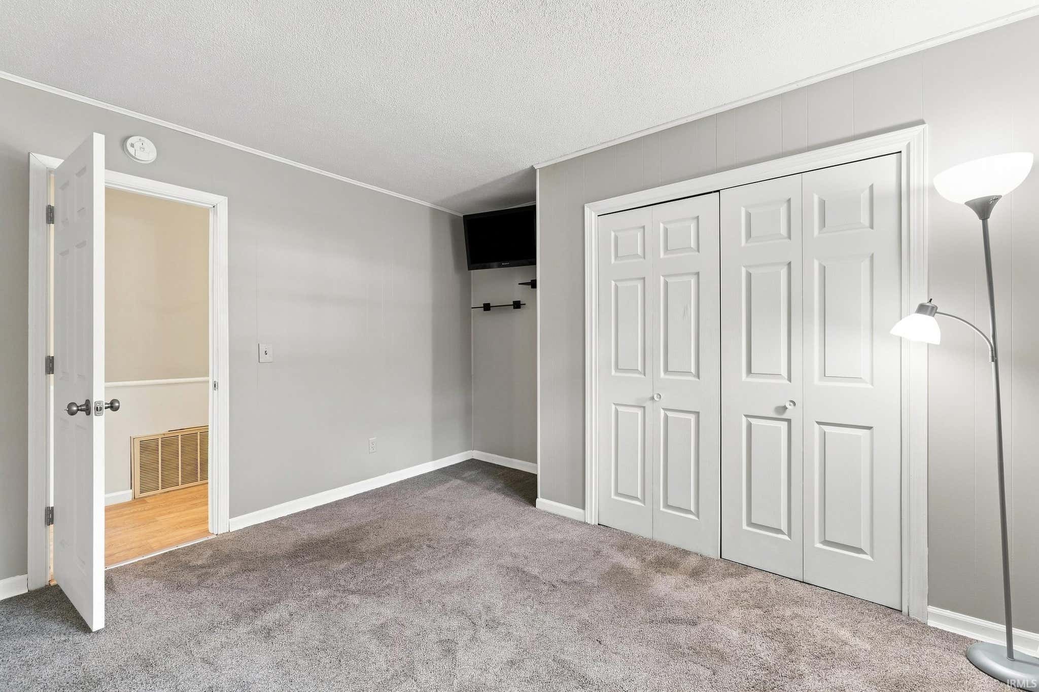 Image of 3543 W Maple Dr-57 Road