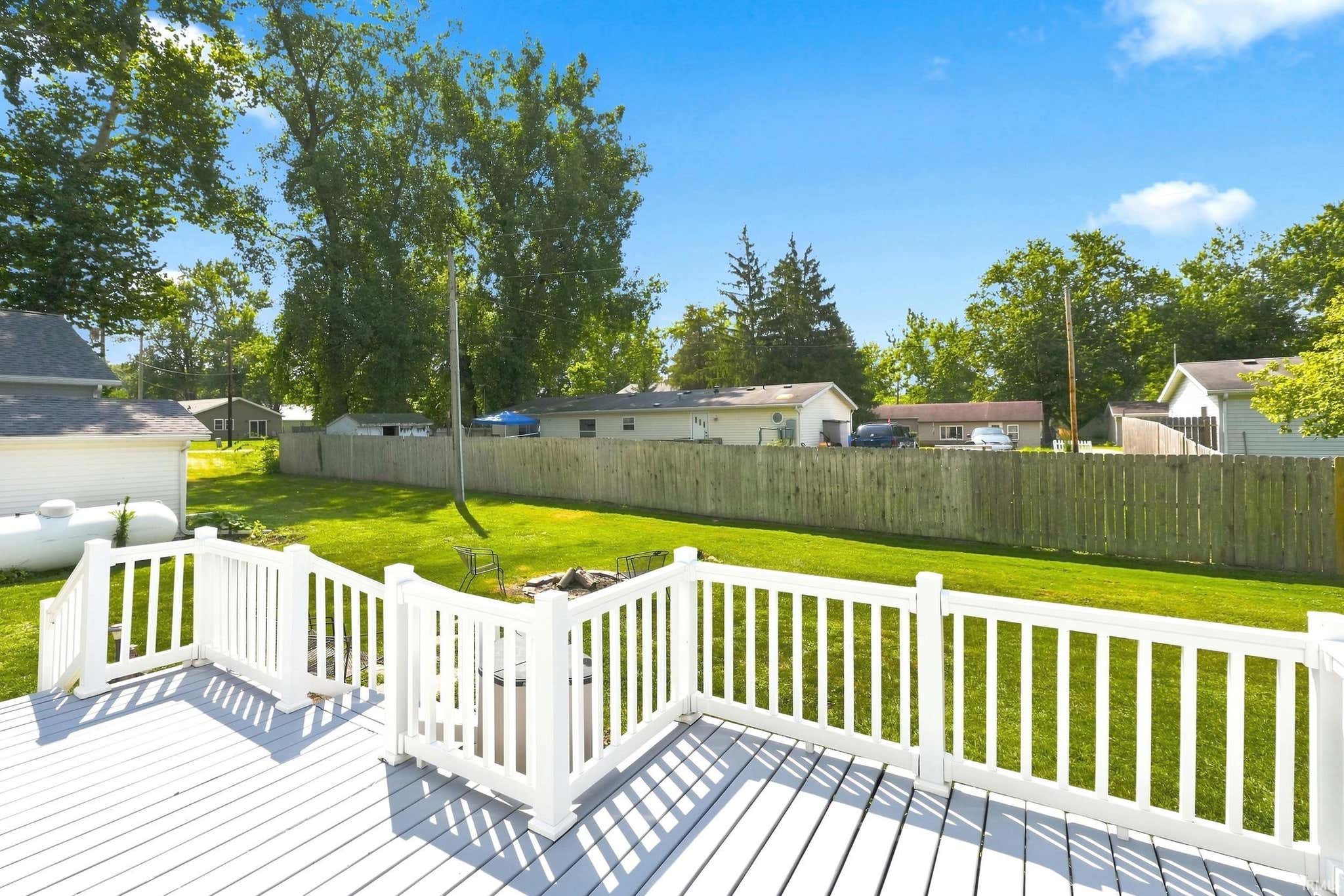 Image of 3543 W Maple Dr-57 Road