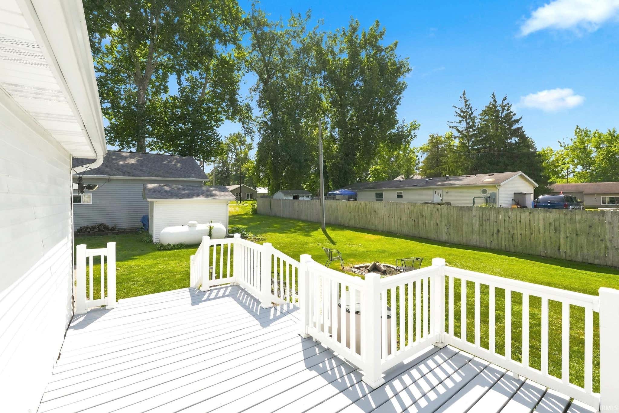 Image of 3543 W Maple Dr-57 Road