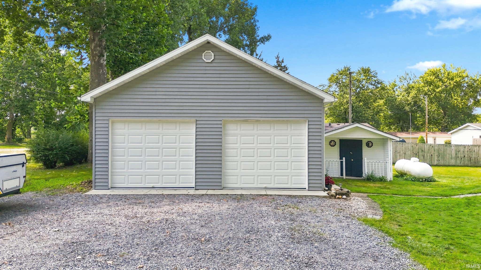 Image of 3543 W Maple Dr-57 Road