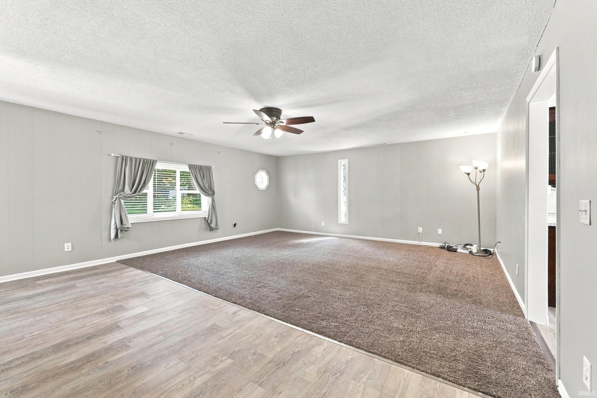 Image of 3543 W Maple Dr-57 Road